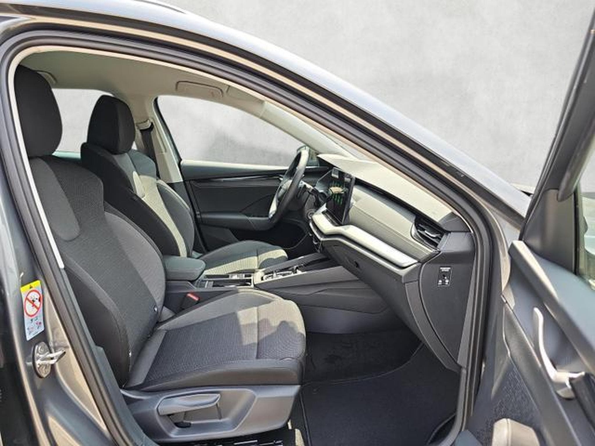 Skoda Octavia 2.0 TDI 110 kW Selection (2026) - Foto 10