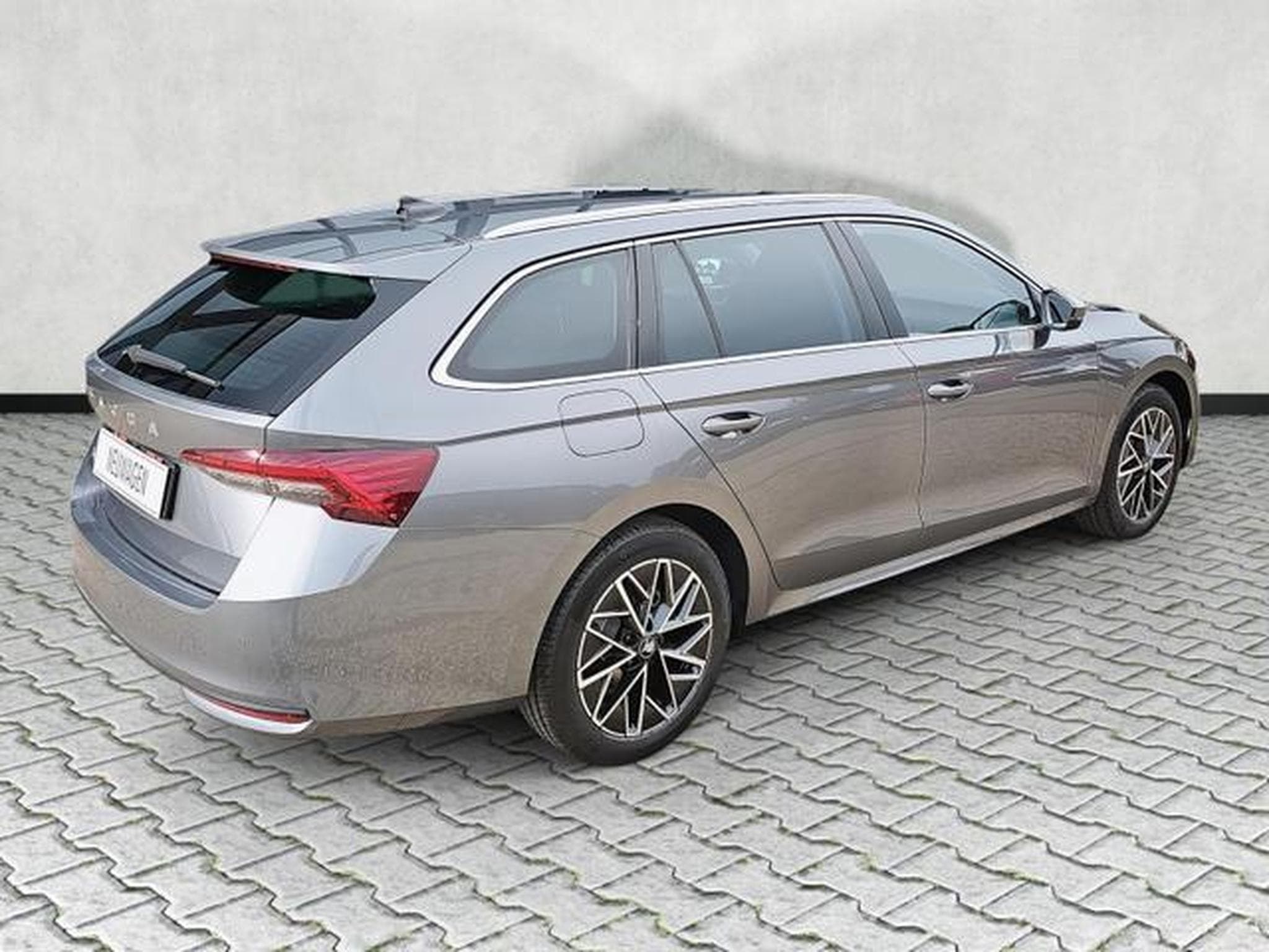 Skoda Octavia 2.0 TDI 110 kW Selection (2026) - Foto 7
