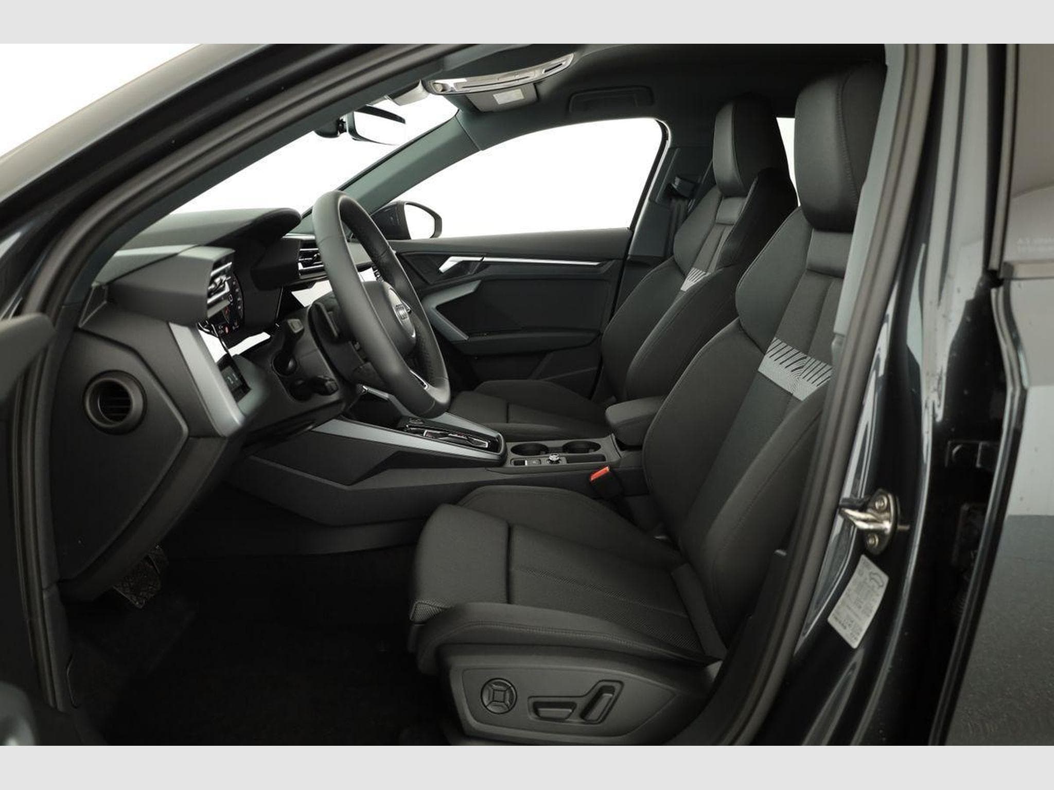 Audi A3 TFSI quattro 150 kW (2026) - Foto 10