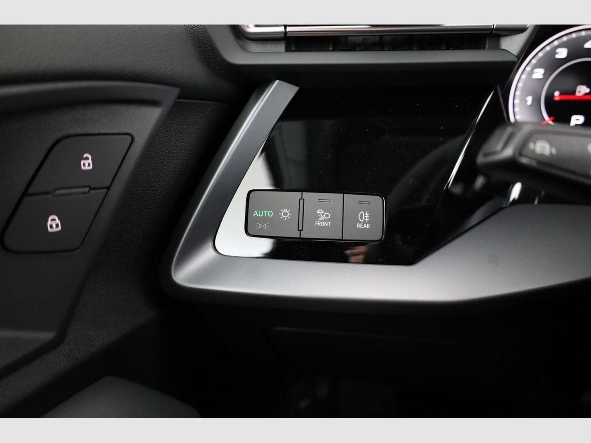 Audi A3 TFSI quattro 150 kW (2026) - Foto 8