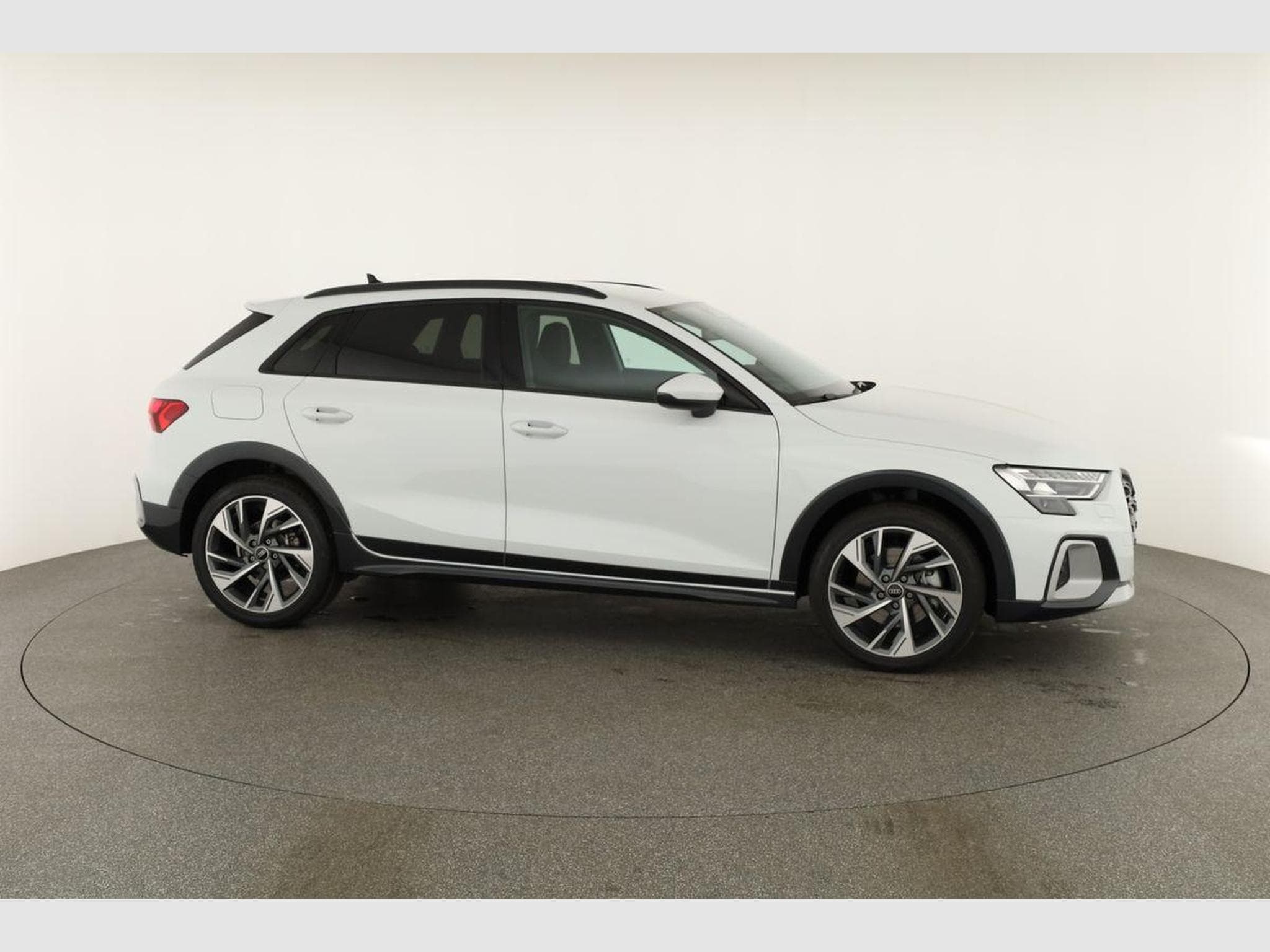 Audi A3 TFSI quattro 150 kW (2026) - Foto 21
