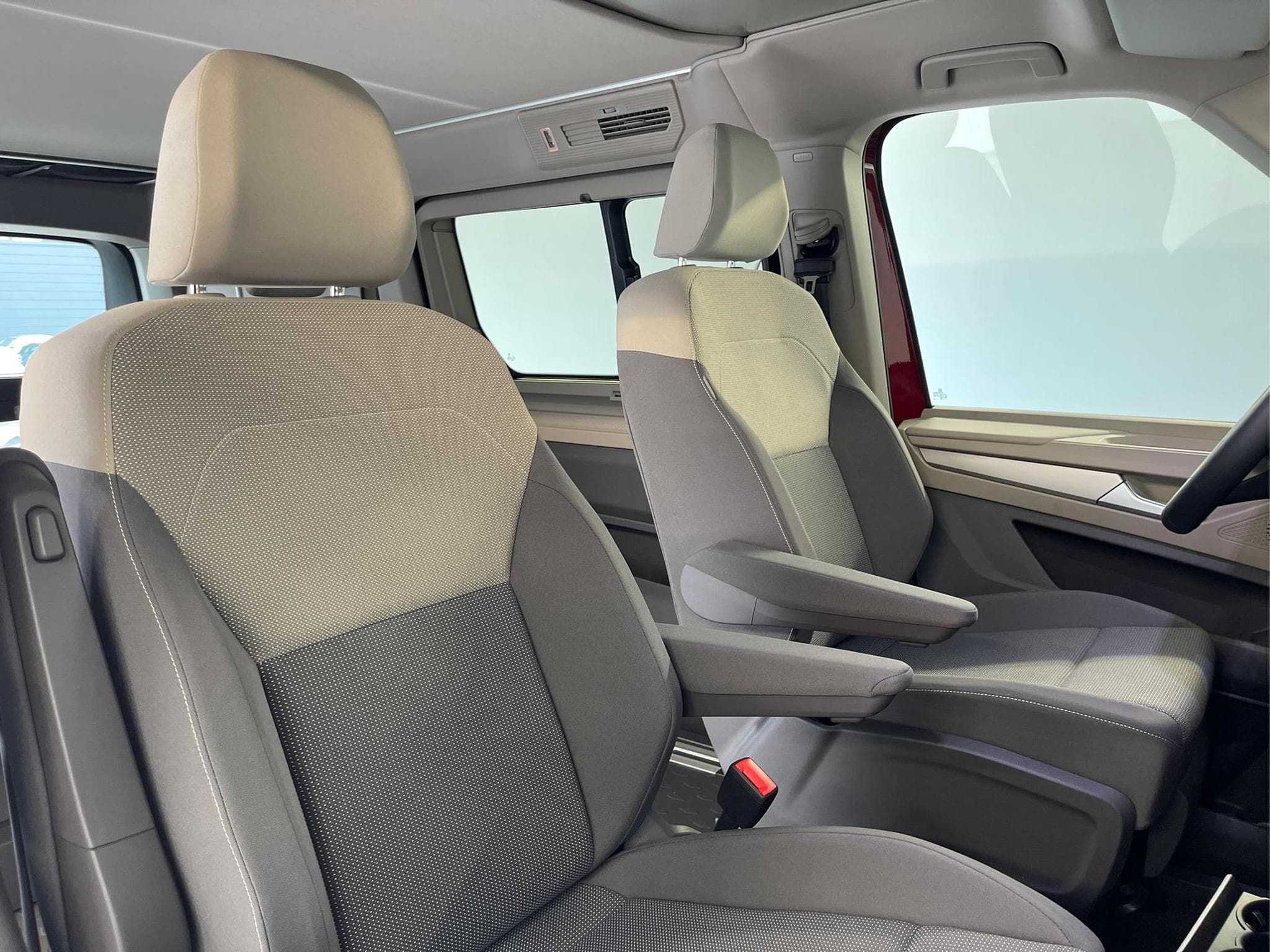 VW California Beach Camper (2025) - Foto 13