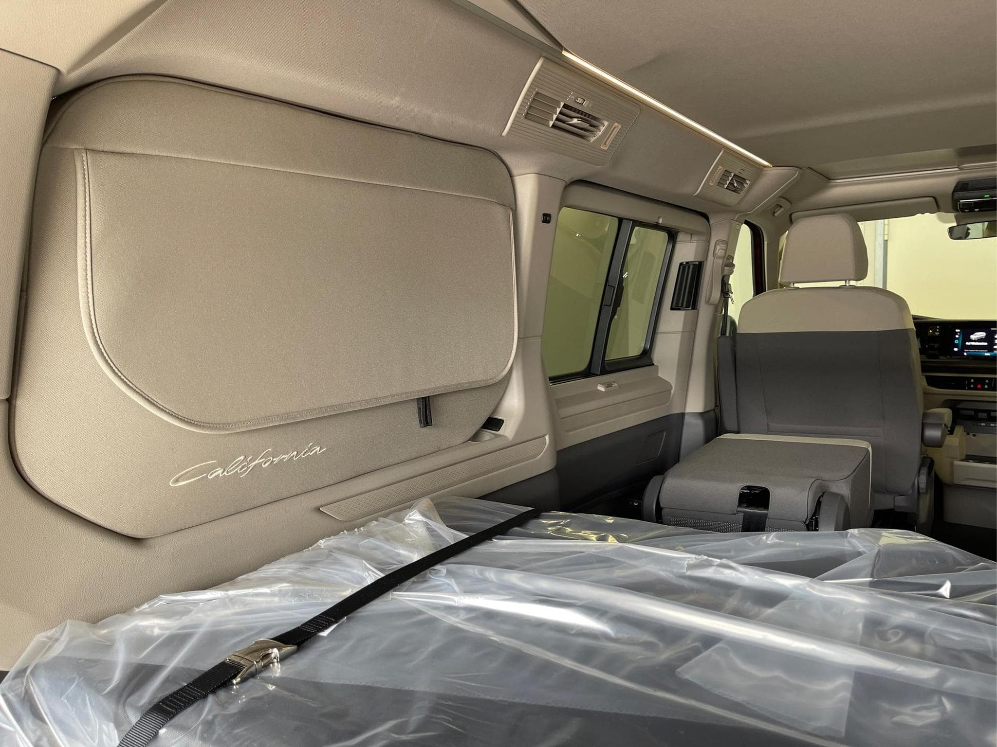 VW California Beach Camper (2025) - Foto 20
