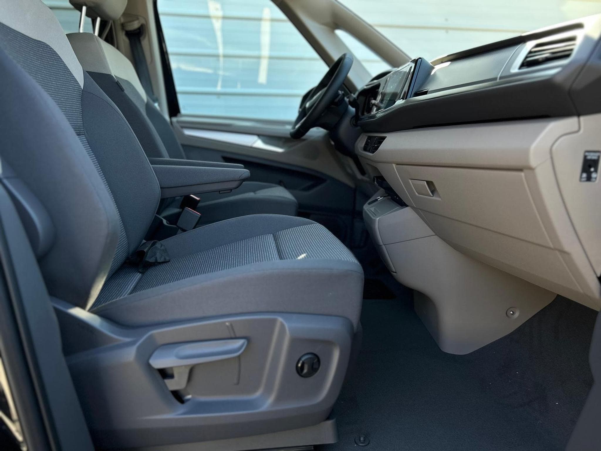 VW California Beach LÜ (2026) - Foto 10