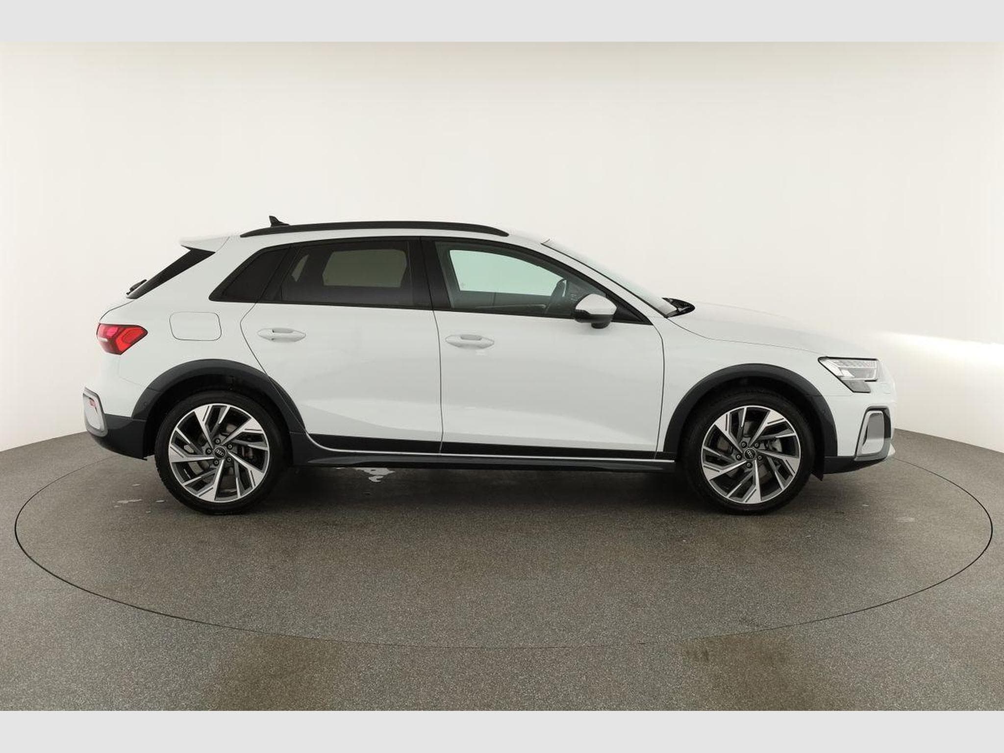 Audi A3 TFSI quattro 150 kW (2026) - Foto 21
