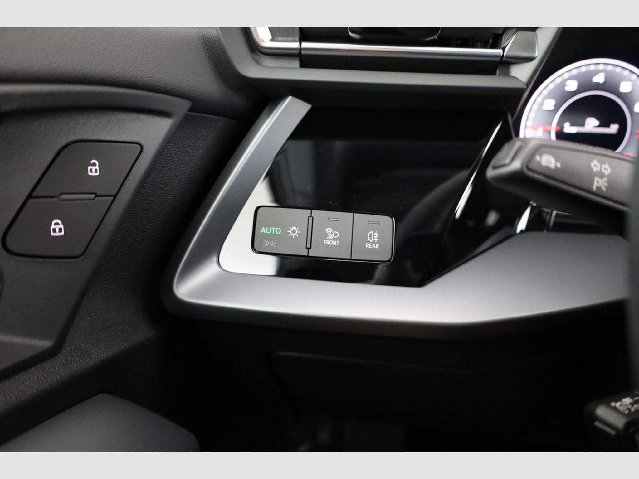 Audi A3 TFSI quattro 150 kW (2026) - Foto 8