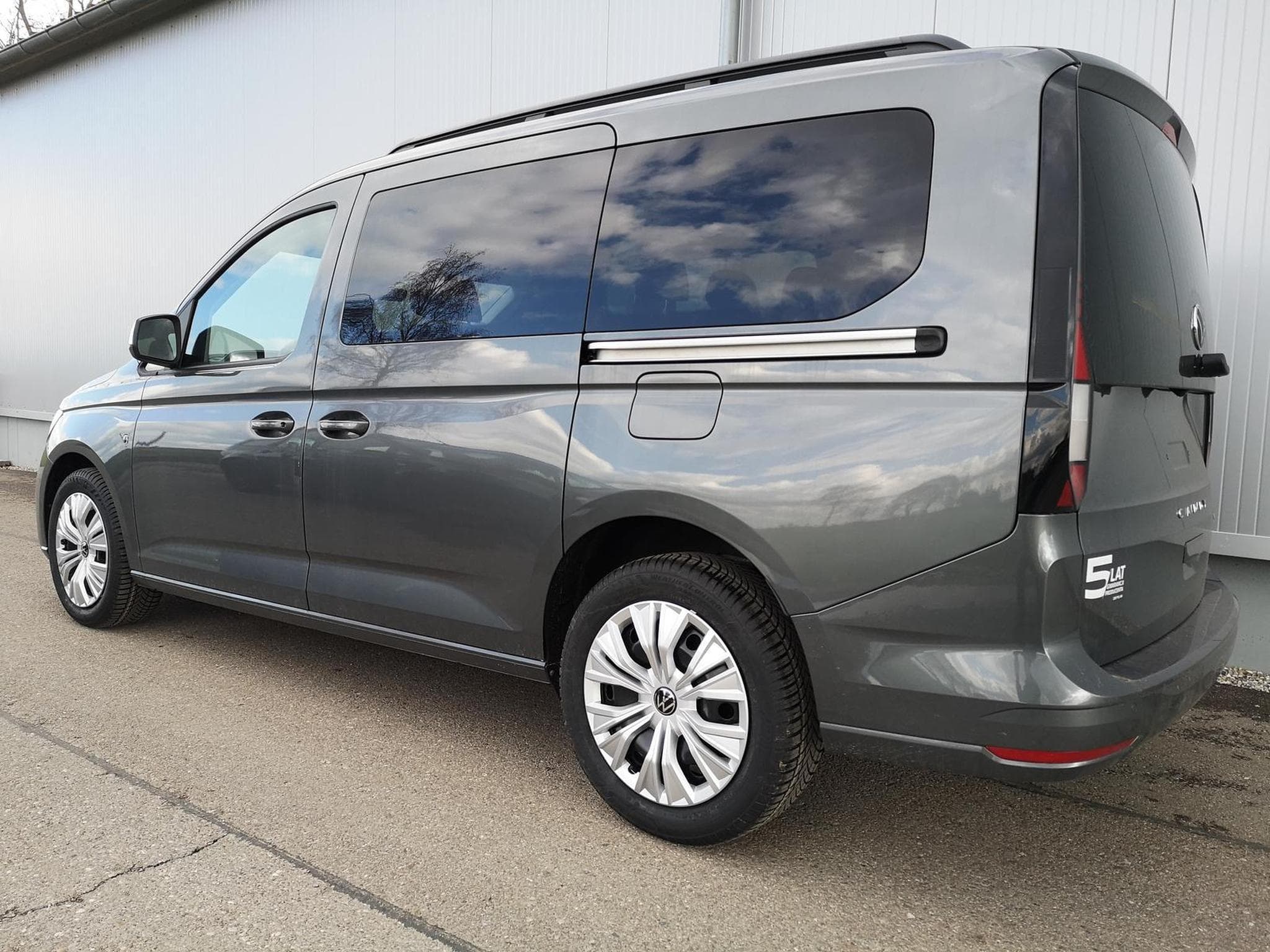 VW Caddy Basis (2026) - Foto 2
