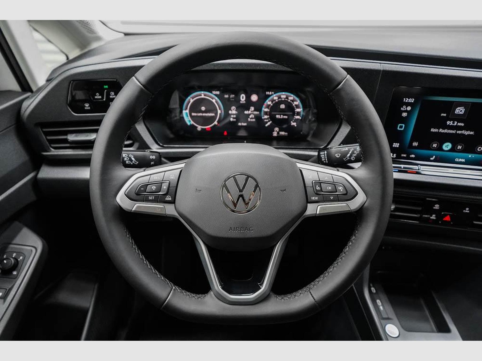 VW Caddy 2,0 TDI 4Motion (2026) - Foto 9