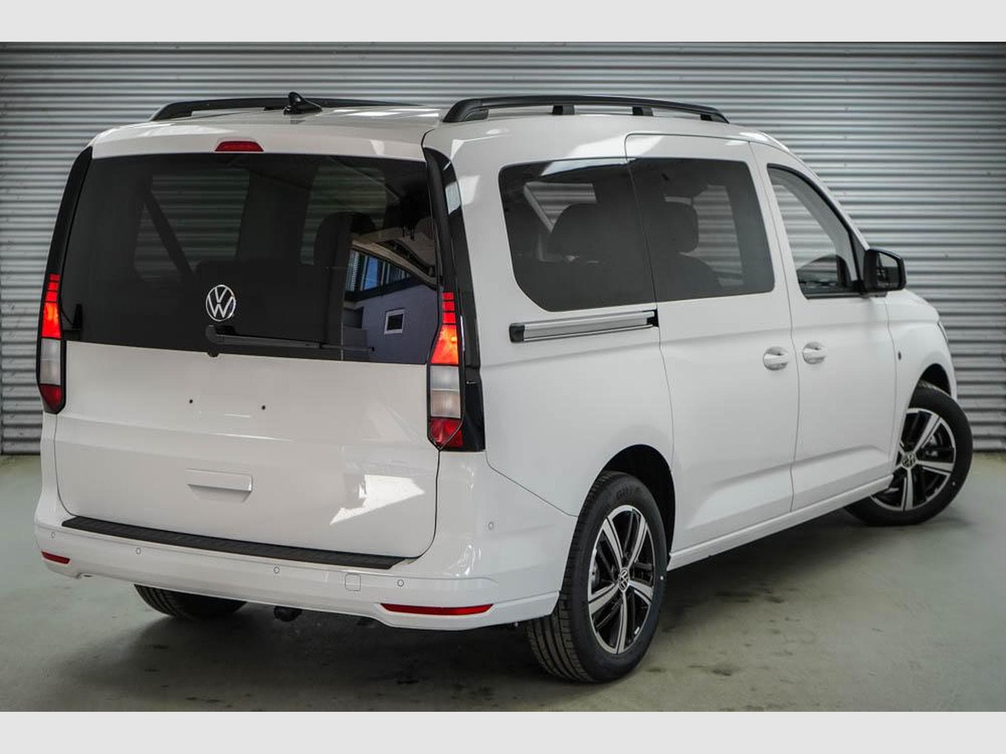 VW Caddy 2,0 TDI 4Motion (2026) - Foto 3