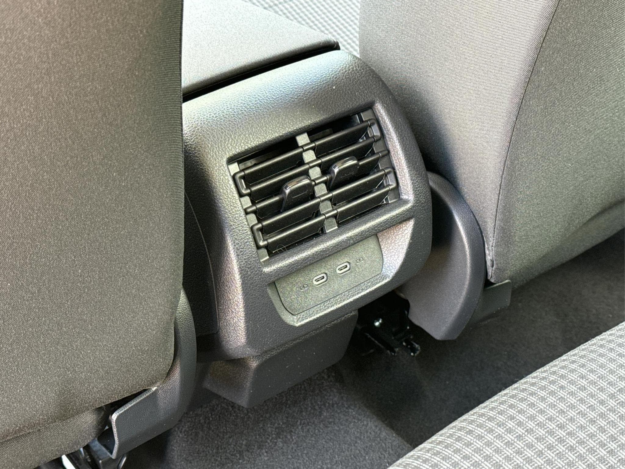 VW Caddy Caddy Maxi (2026) - Foto 17
