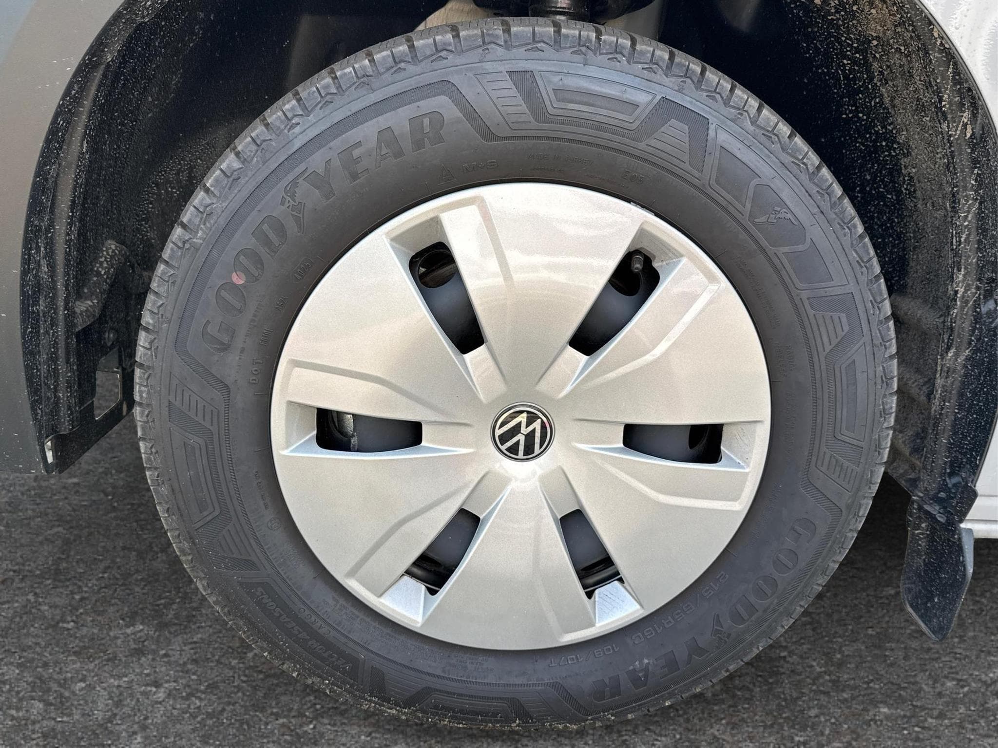 VW T7 Basis (2026) - Foto 12