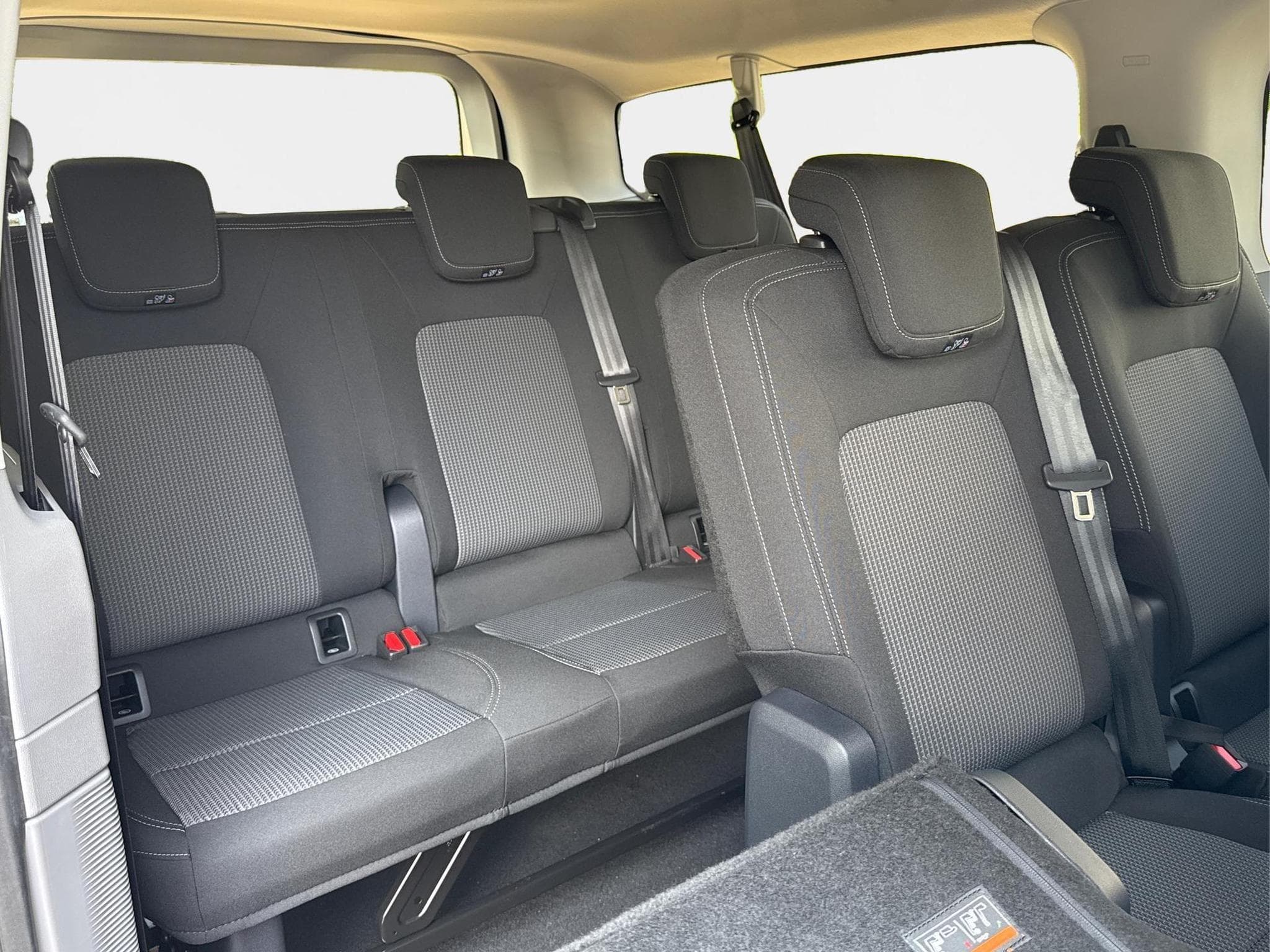 VW T7 Basis (2026) - Foto 16