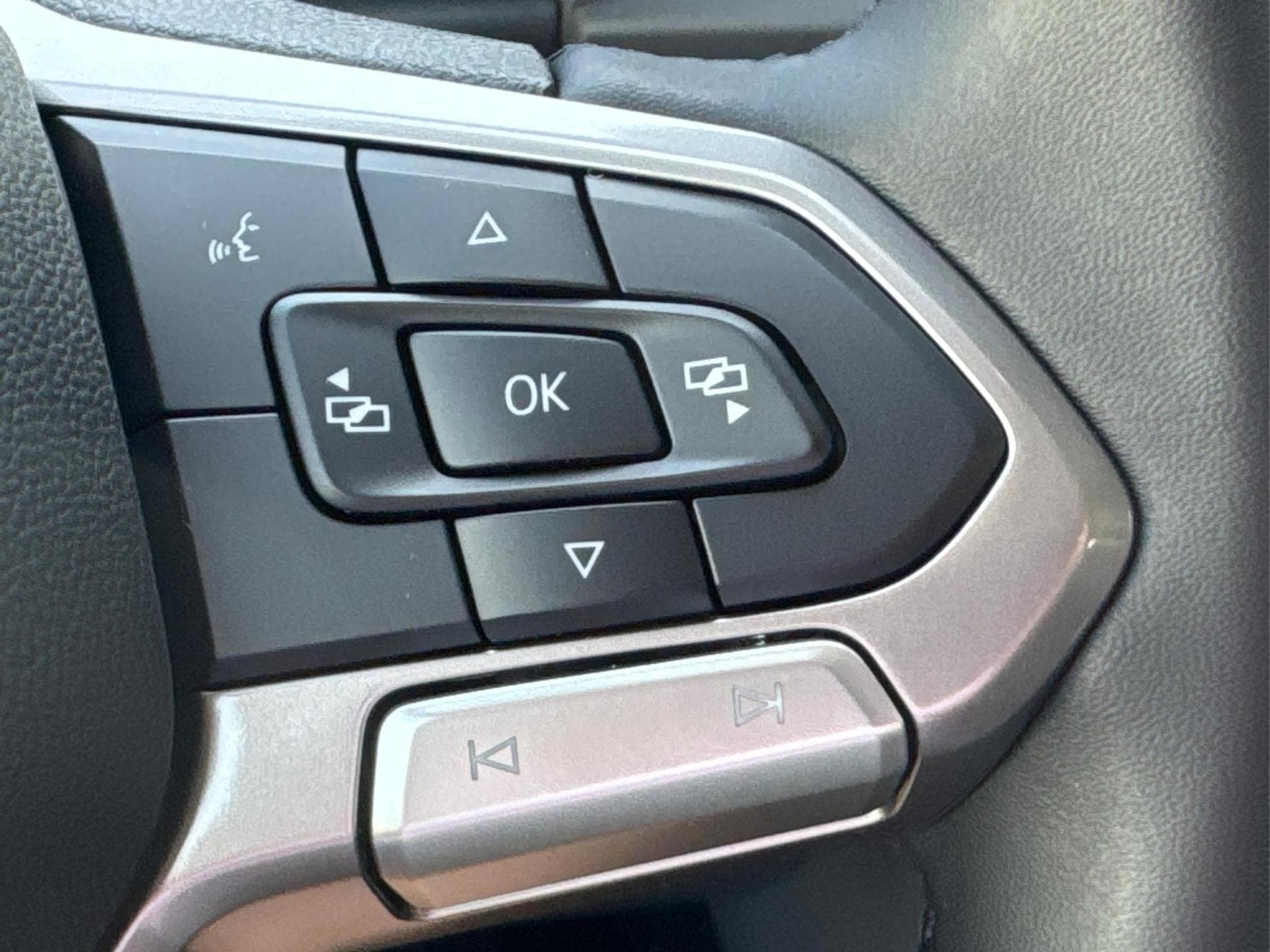 VW T7 Basis (2026) - Foto 20
