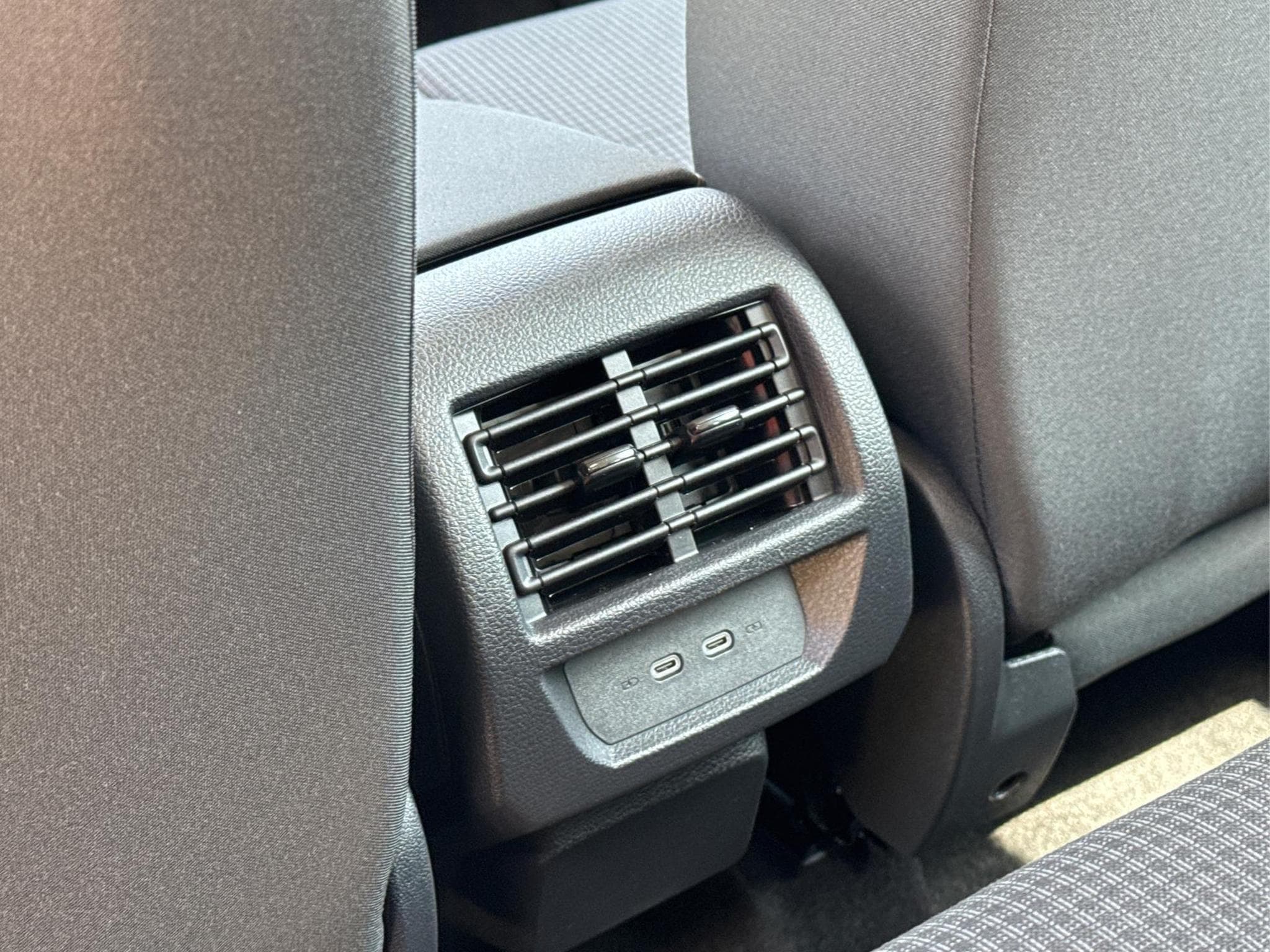 VW Caddy Caddy Maxi (2026) - Photo 20
