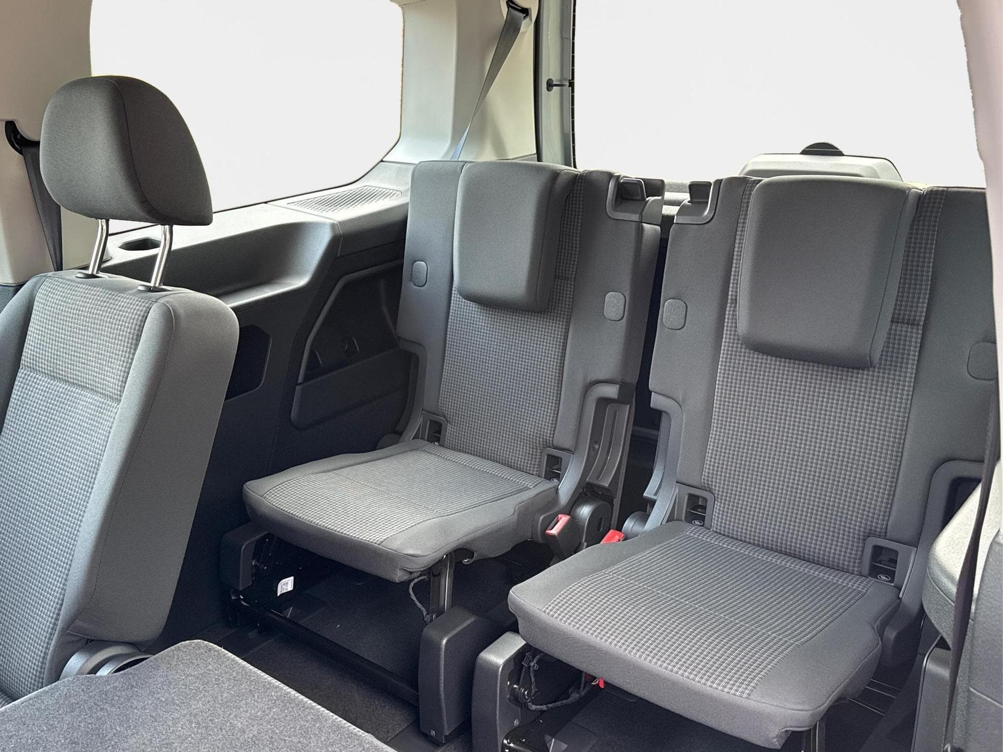 VW Caddy Caddy Maxi (2026) - Photo 15