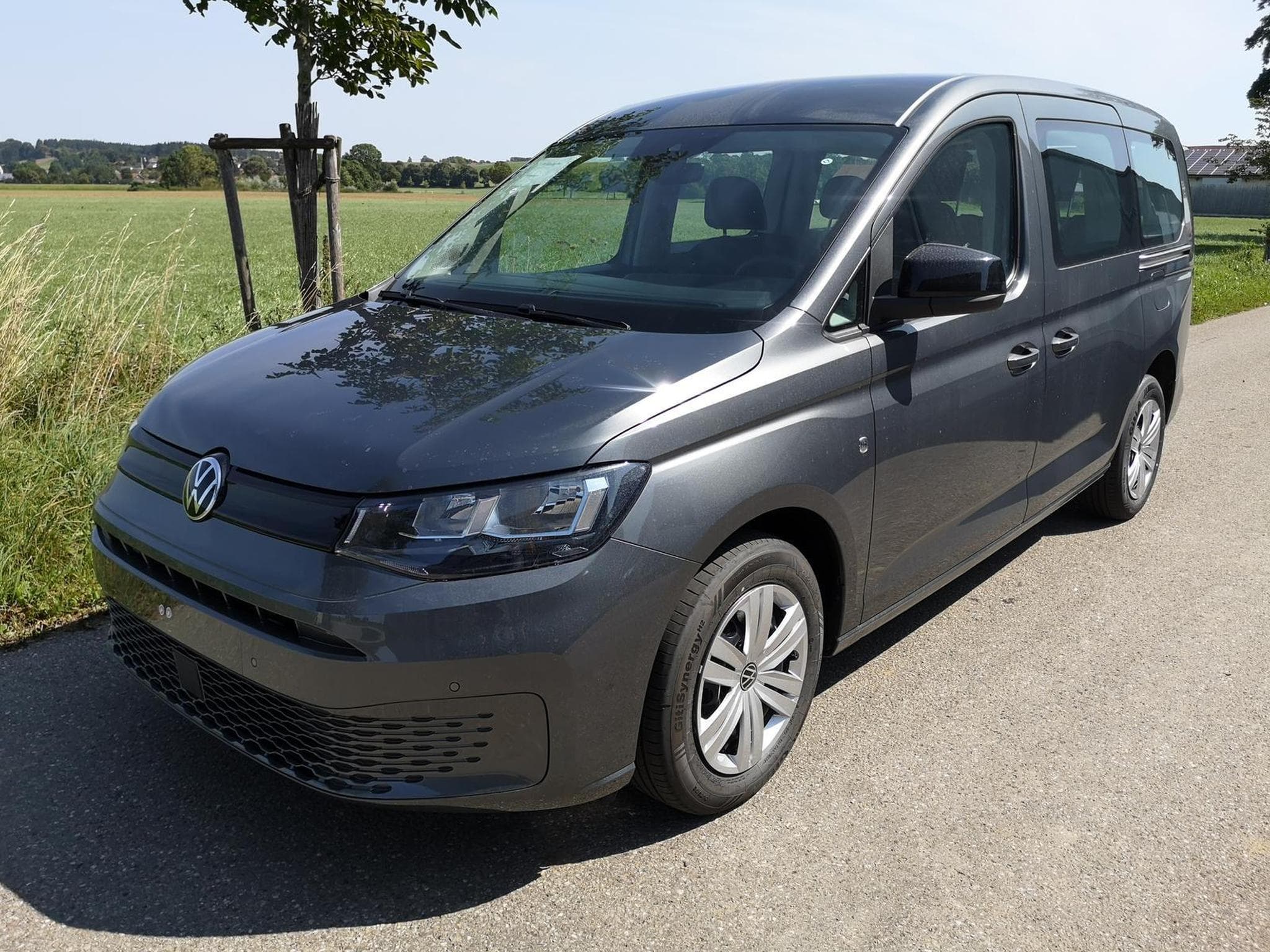 VW Caddy Basis Maxi (2025) - Foto 1