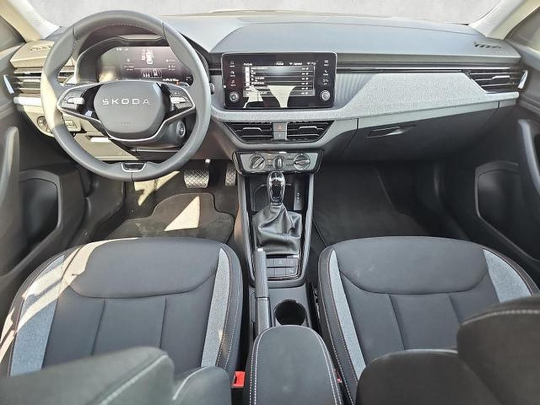 Skoda Kamiq Selection (2026) - Foto 11