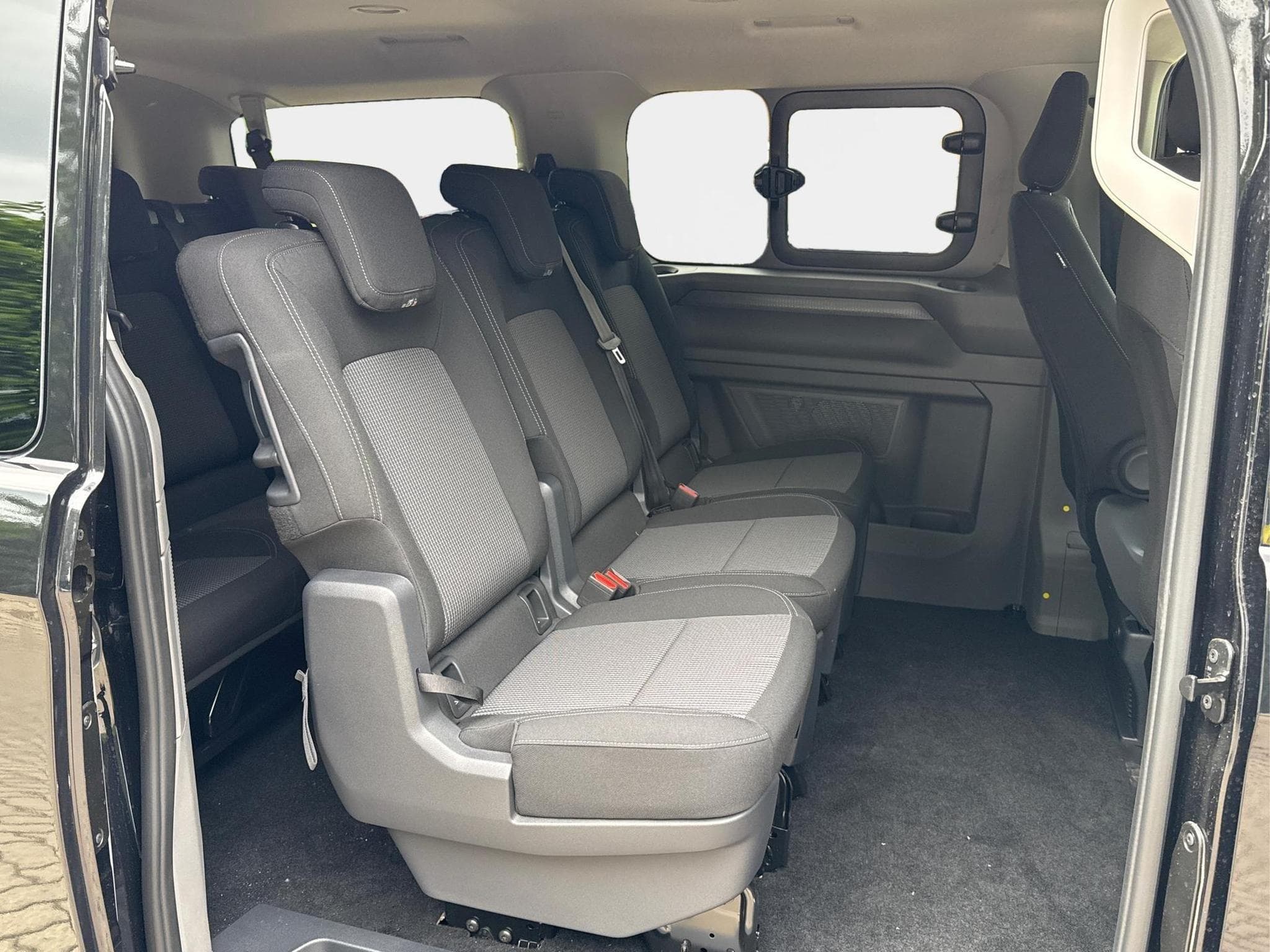 VW T7 Basis (2026) - Foto 19