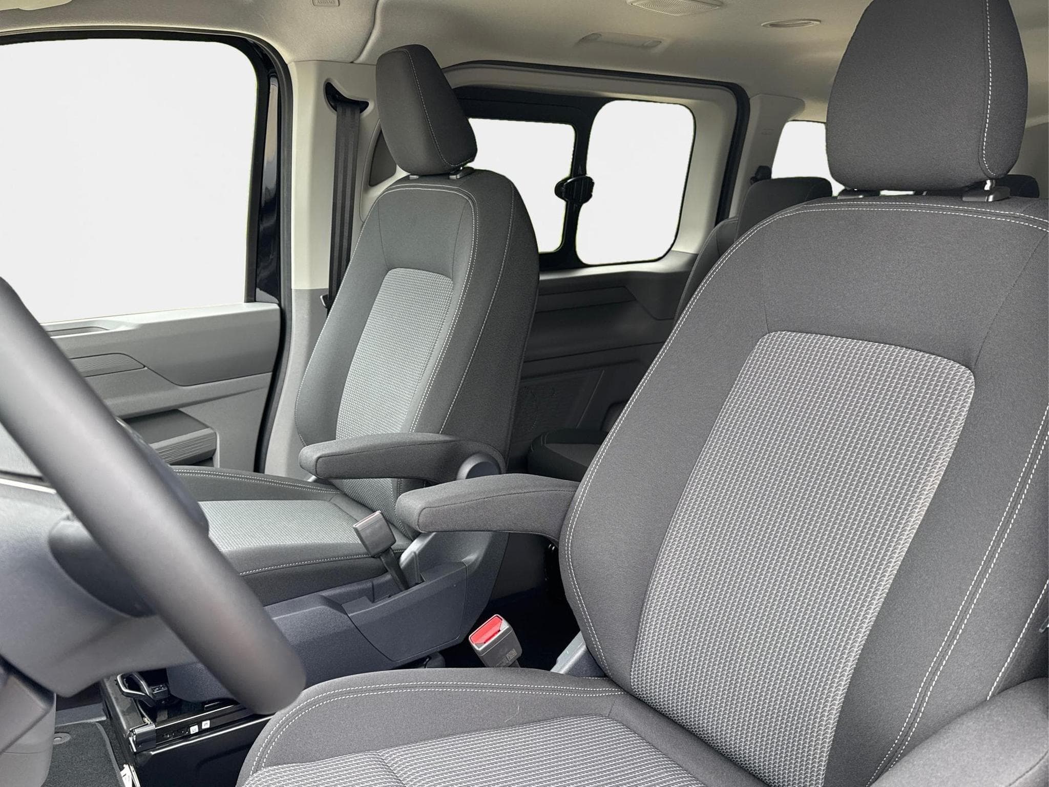 VW T7 Basis (2026) - Foto 17