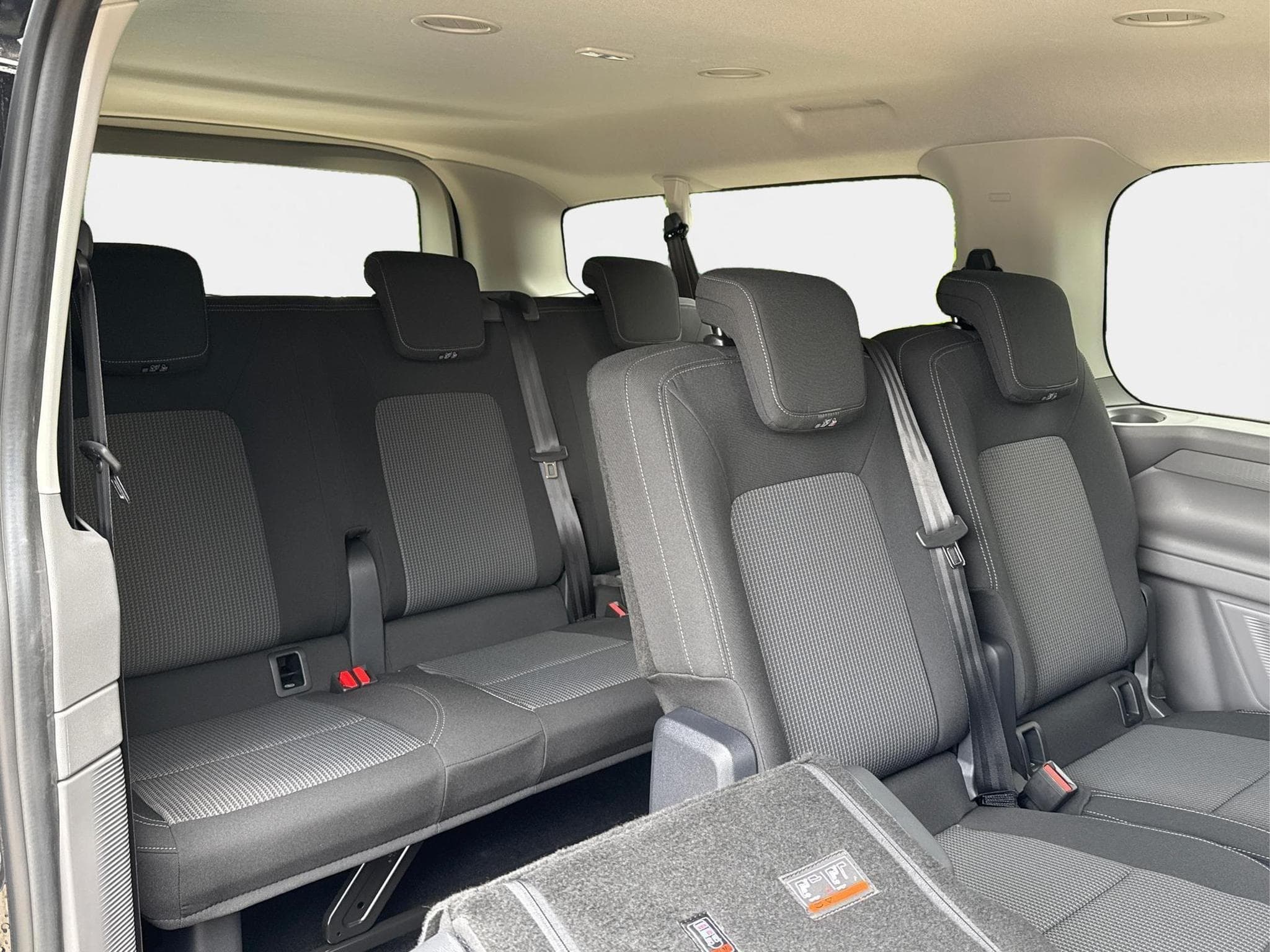 VW T7 Basis (2026) - Foto 19