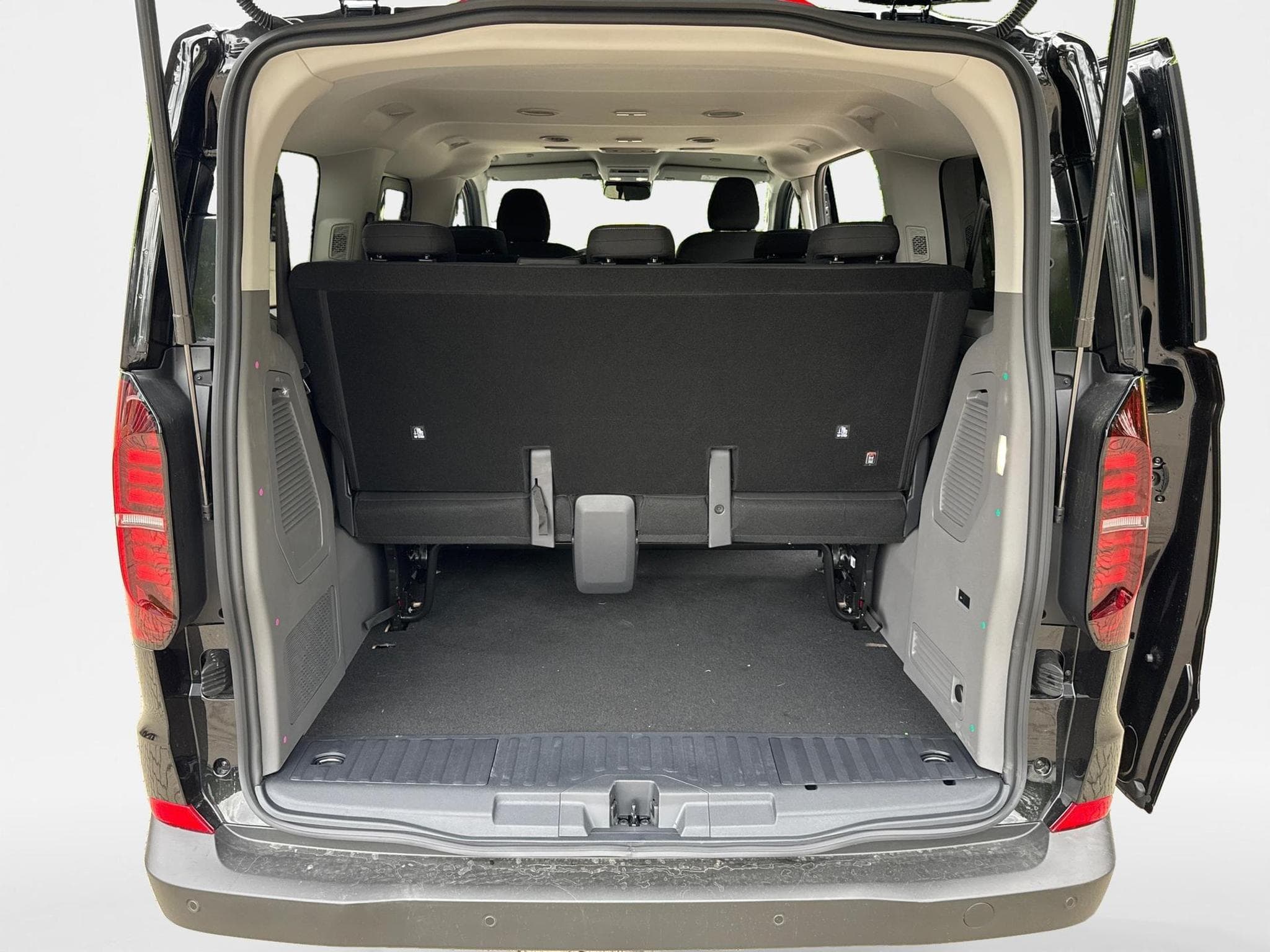 VW T7 Basis (2026) - Foto 12