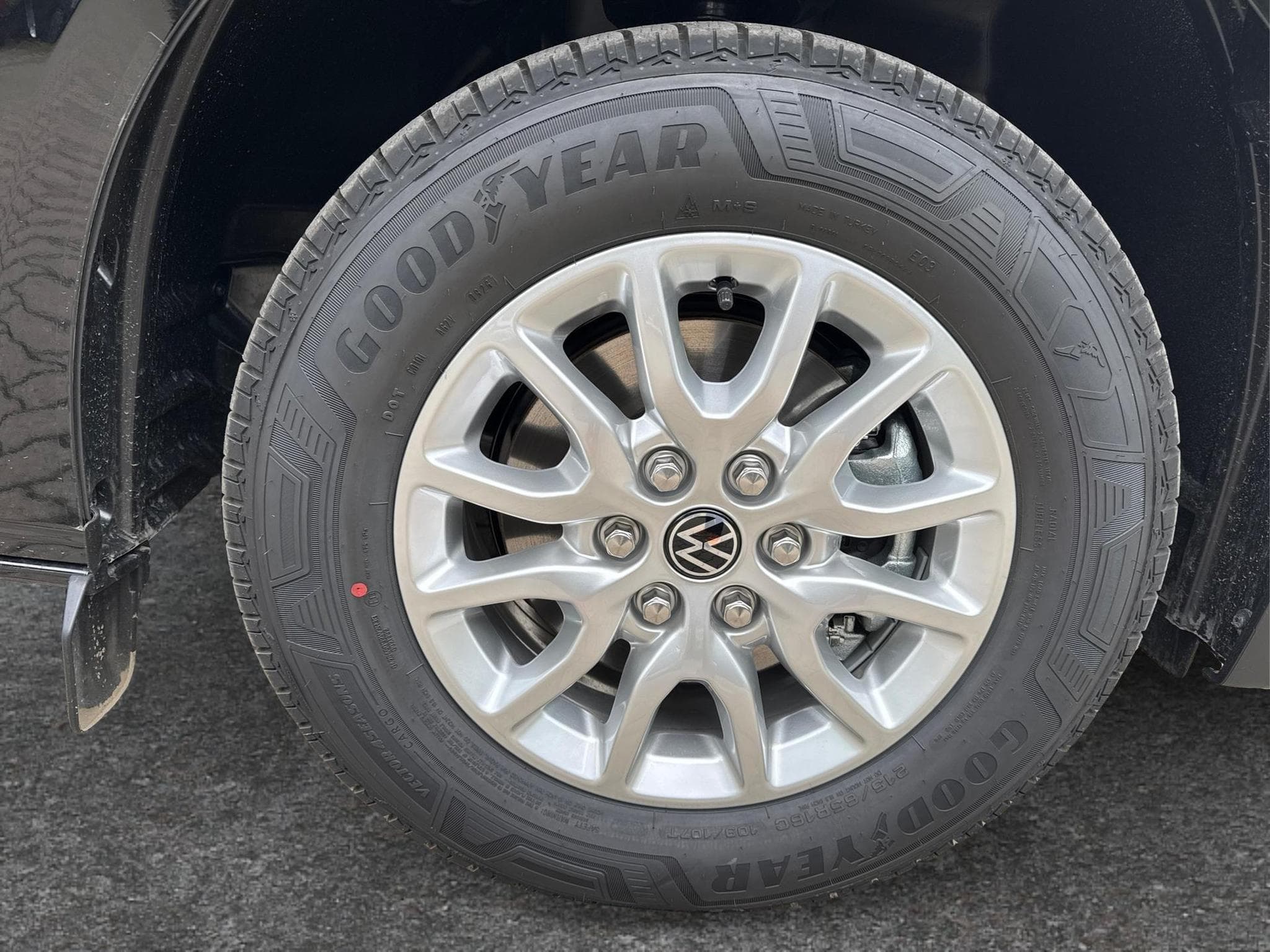 VW T7 Basis (2026) - Foto 13