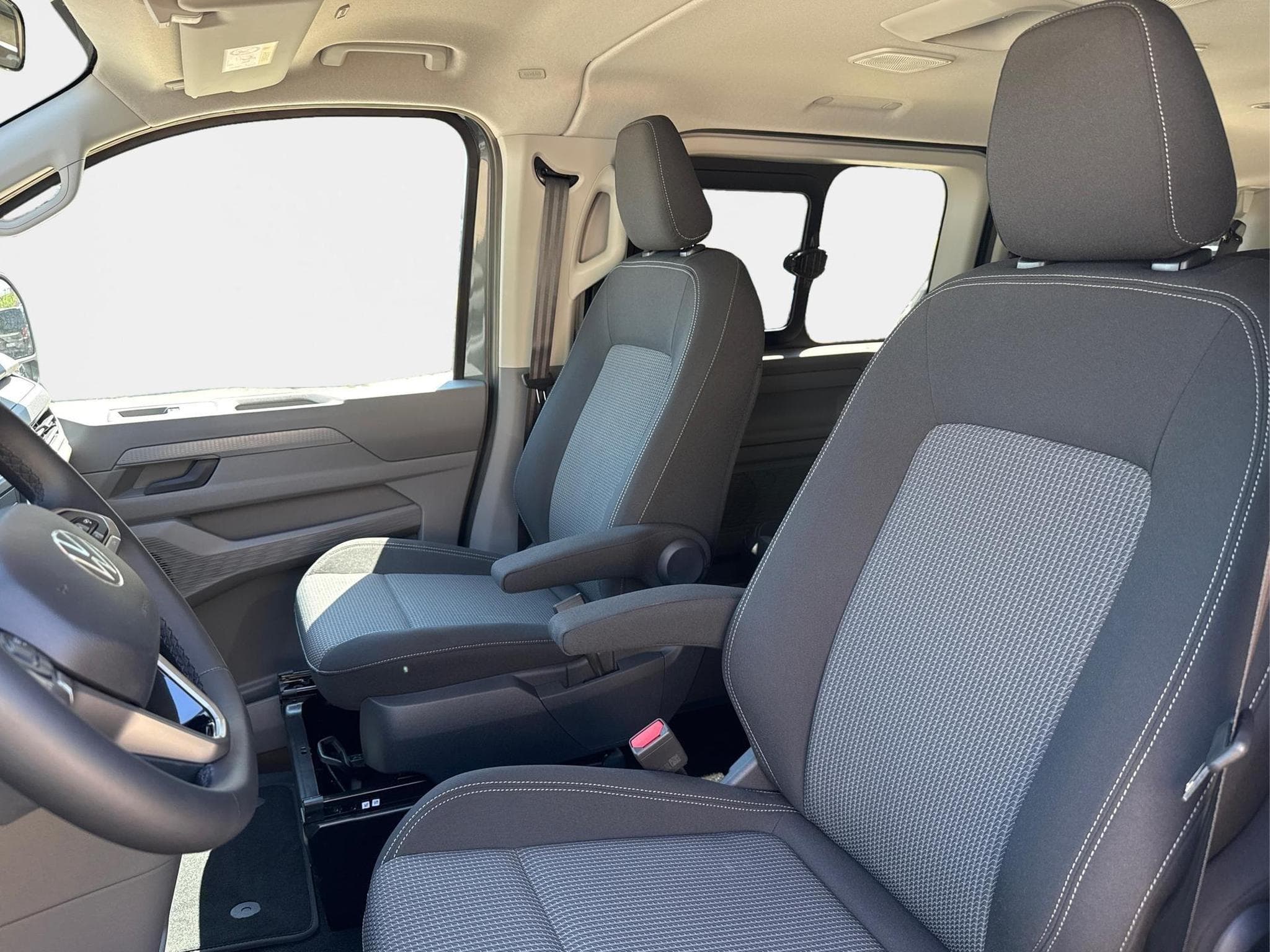 VW T7 Basis (2026) - Foto 15