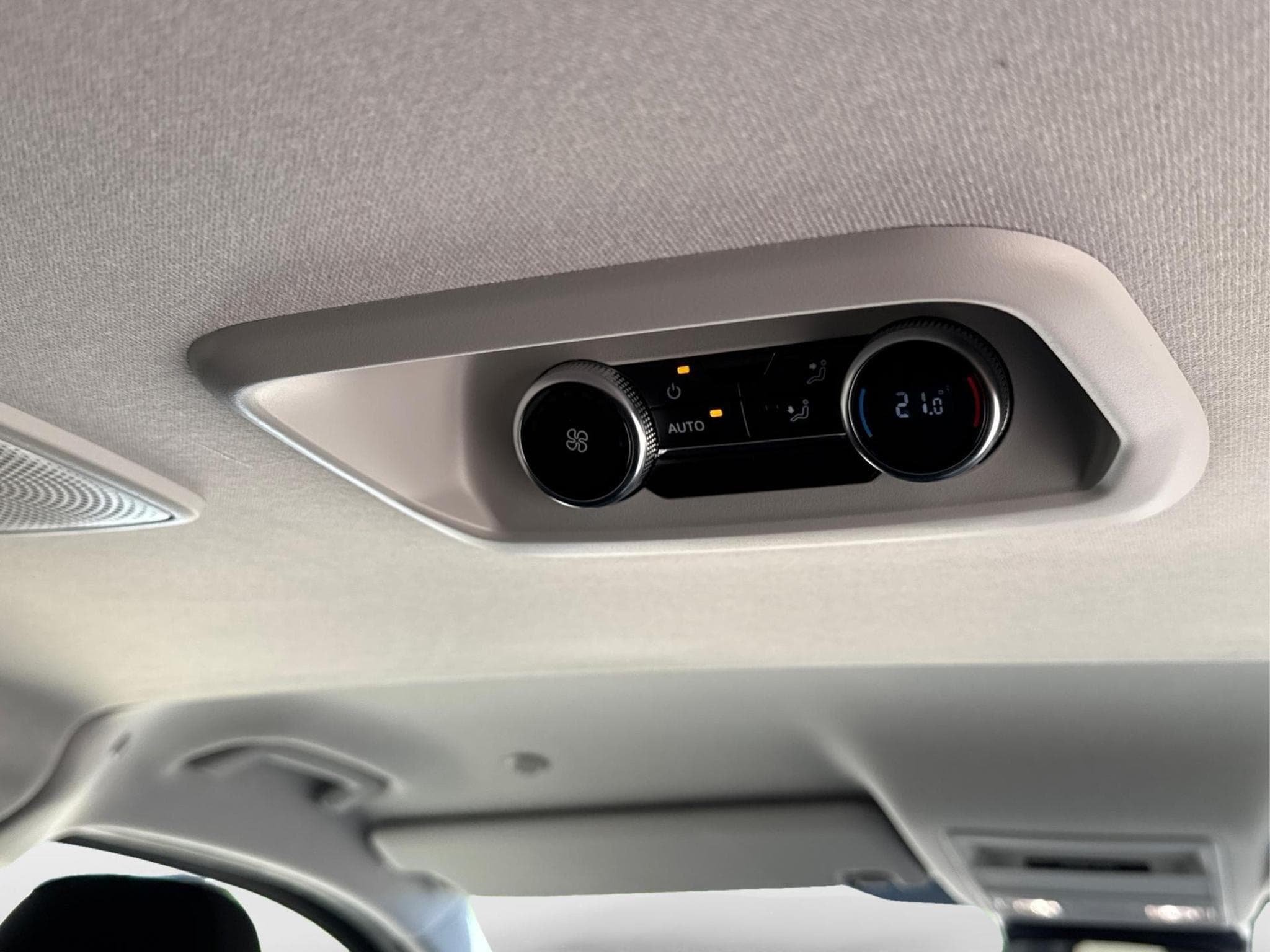 VW T7 Basis (2026) - Foto 20