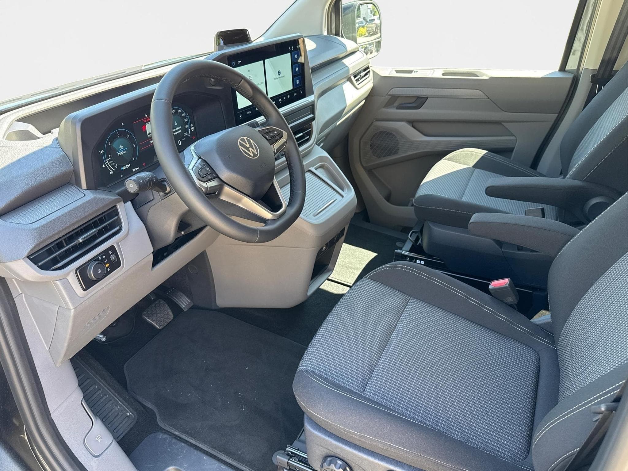 VW T7 Basis (2026) - Foto 9