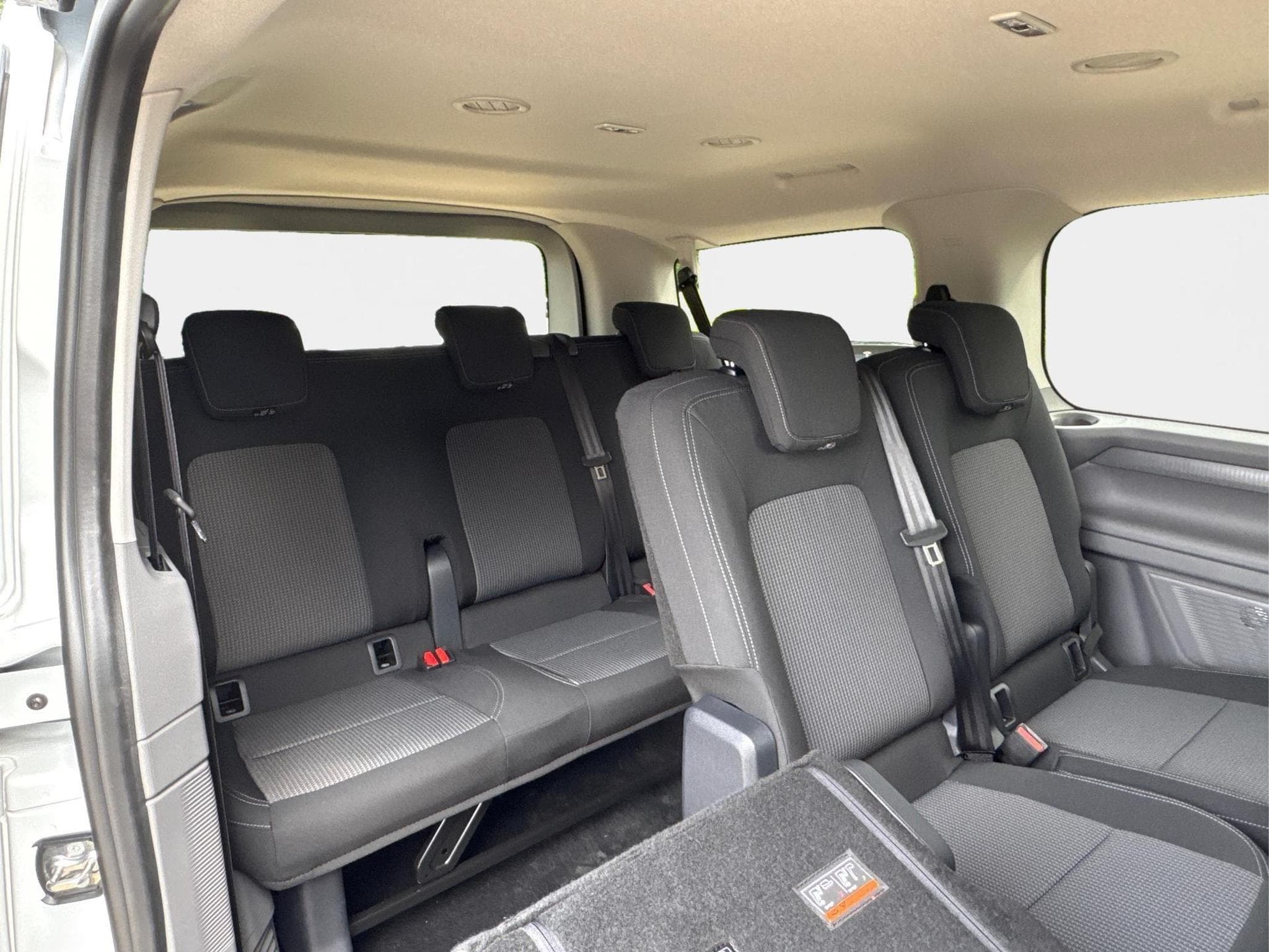 VW T7 Basis (2026) - Foto 20