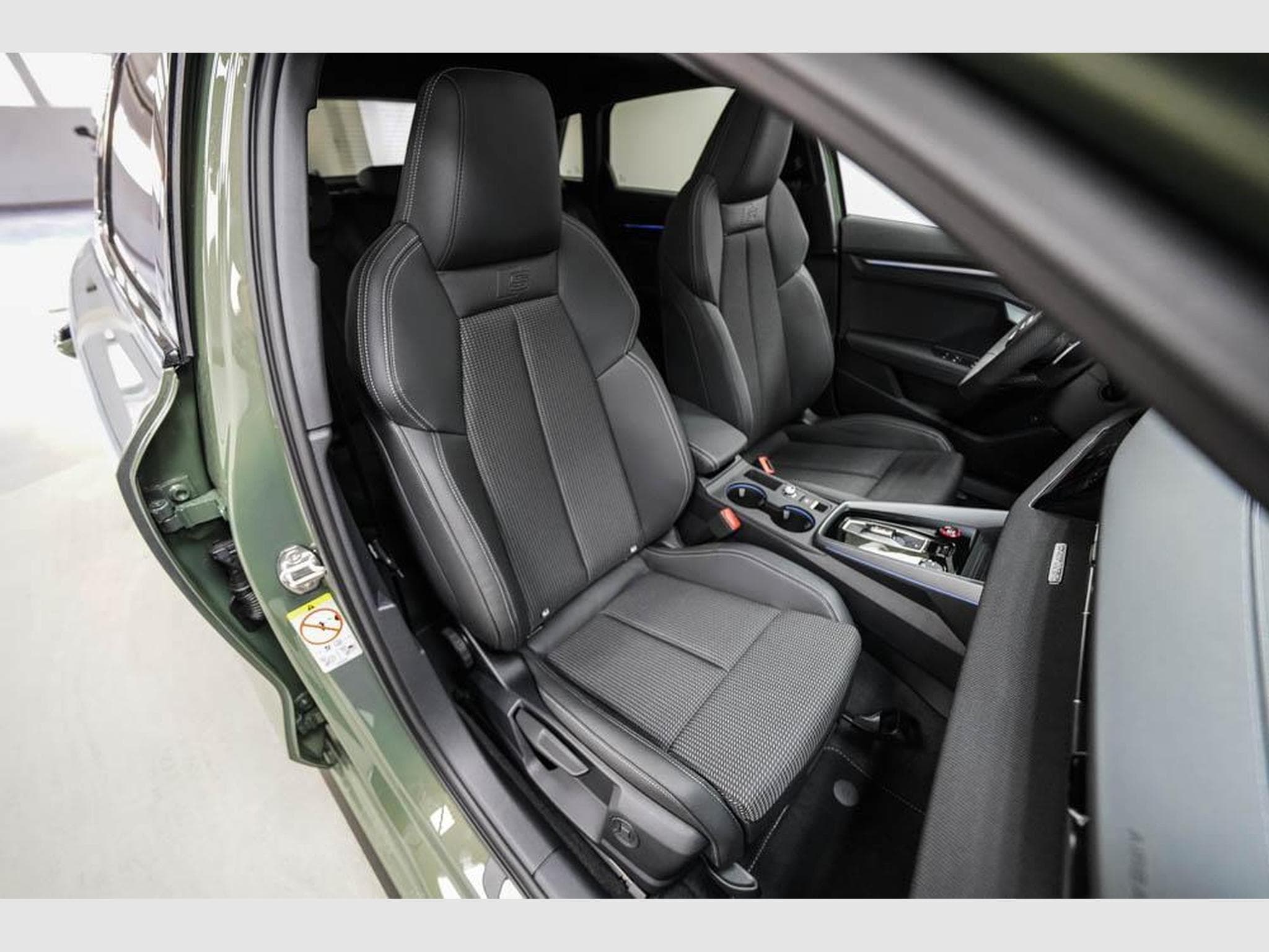 Audi S3 Sportback 2,0 TFSI (2026) - Foto 21