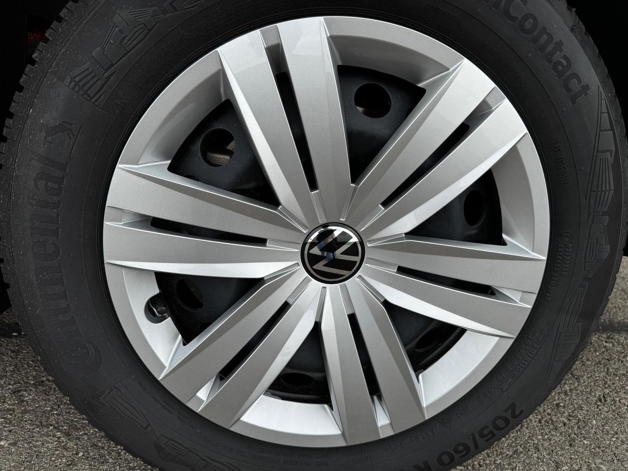 VW Caddy Basis (2026) - Foto 3