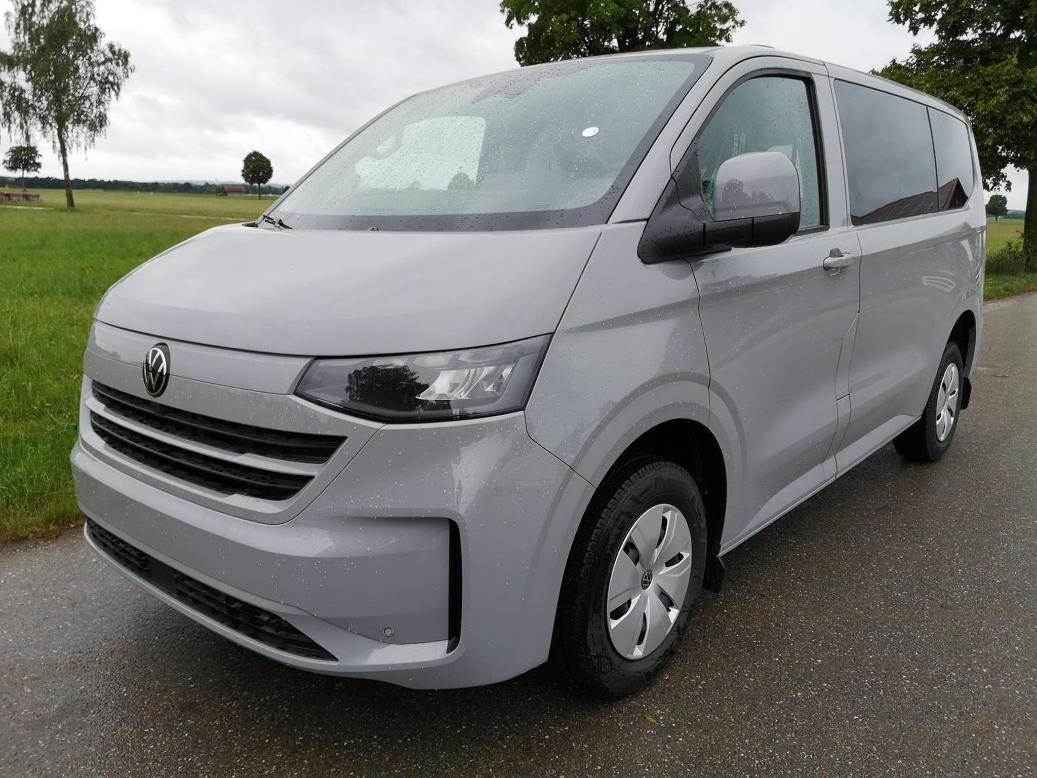 VW T7 2.0 TDI 110 kW KR (2026) - Foto 1