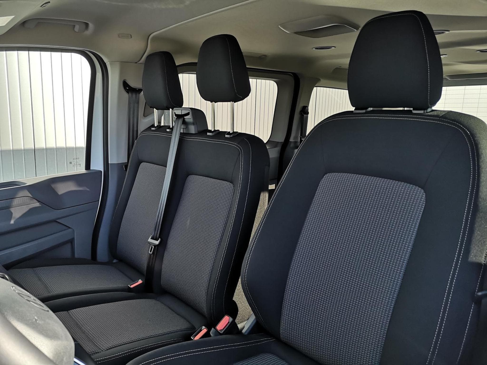 VW T7 2.0 TDI 110 kW KR (2026) - Foto 5