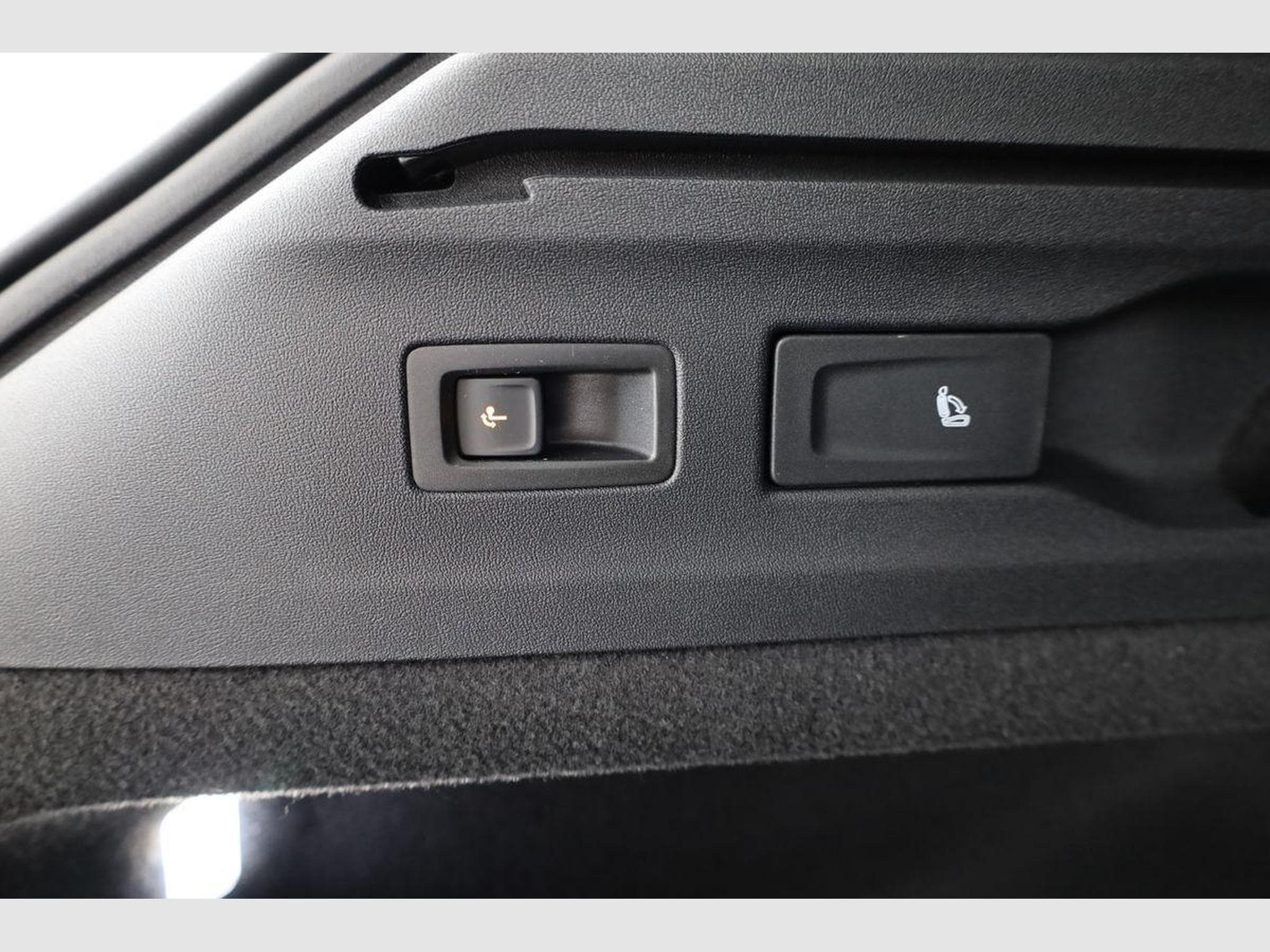 VW ID.7 Pro 210 kW (2026) - Foto 12