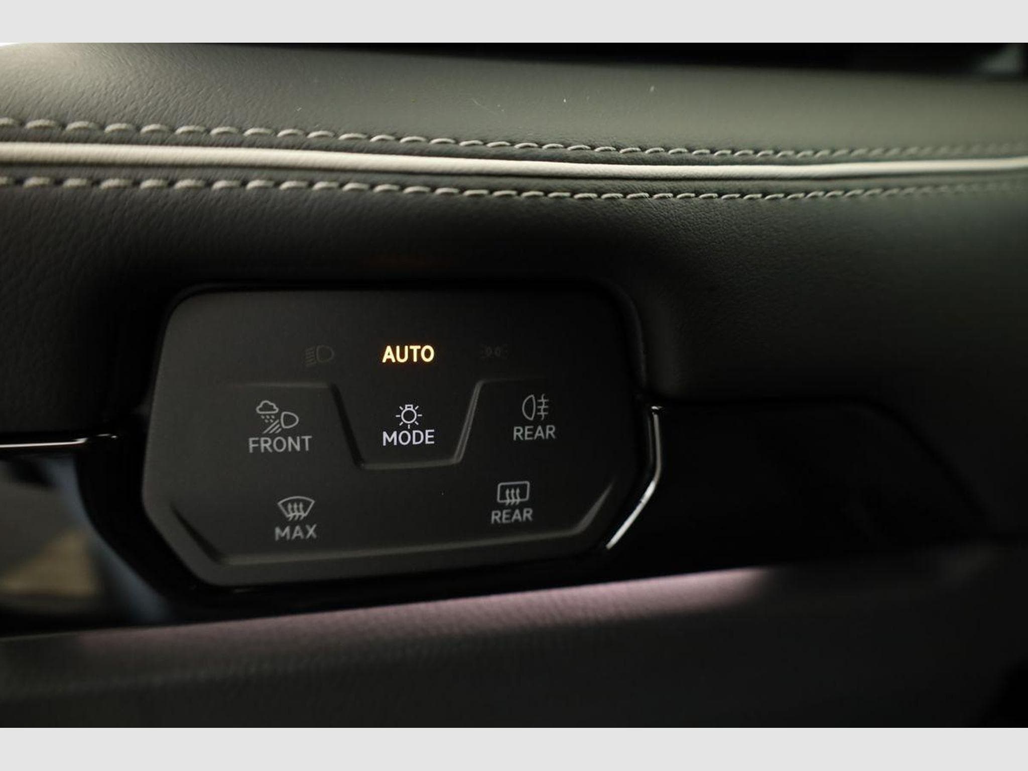 VW ID.7 Pro 210 kW (2026) - Foto 8