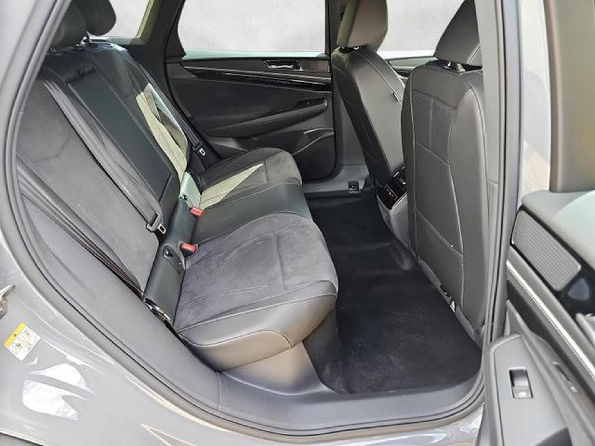 VW ID.7 Kombi Pro 210 (2026) - Foto 13