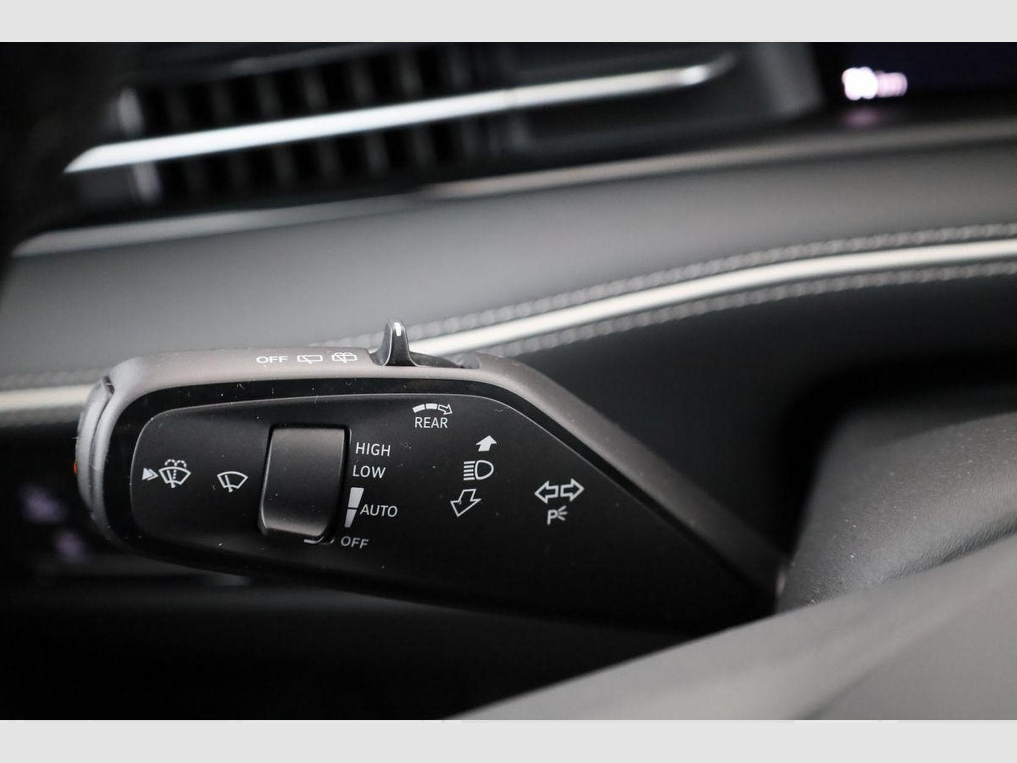 VW ID.7 Pro 210 kW (2026) - Foto 9