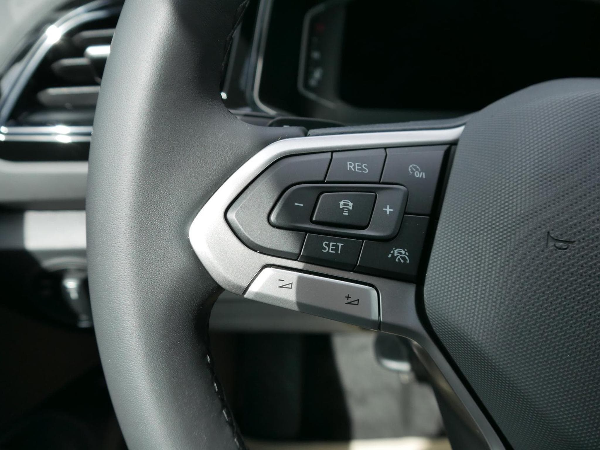 VW T-Roc black style (2026) - Foto 13