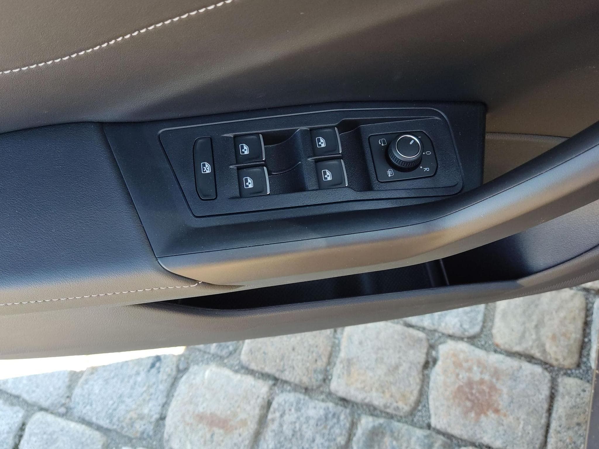 VW T-Roc Black Style 1,5 (2026) - Foto 15