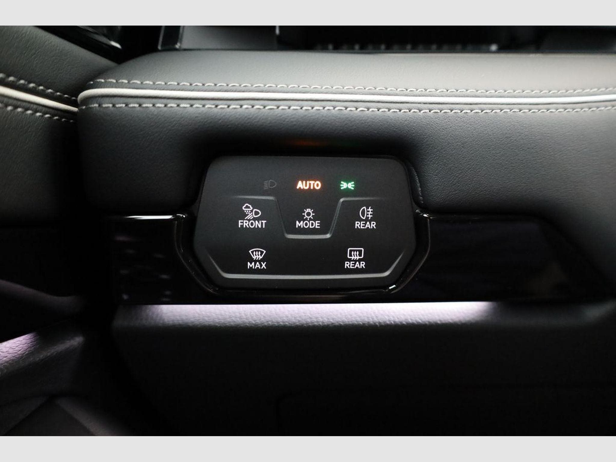 VW ID.7 Pro 210 kW (2026) - Foto 8