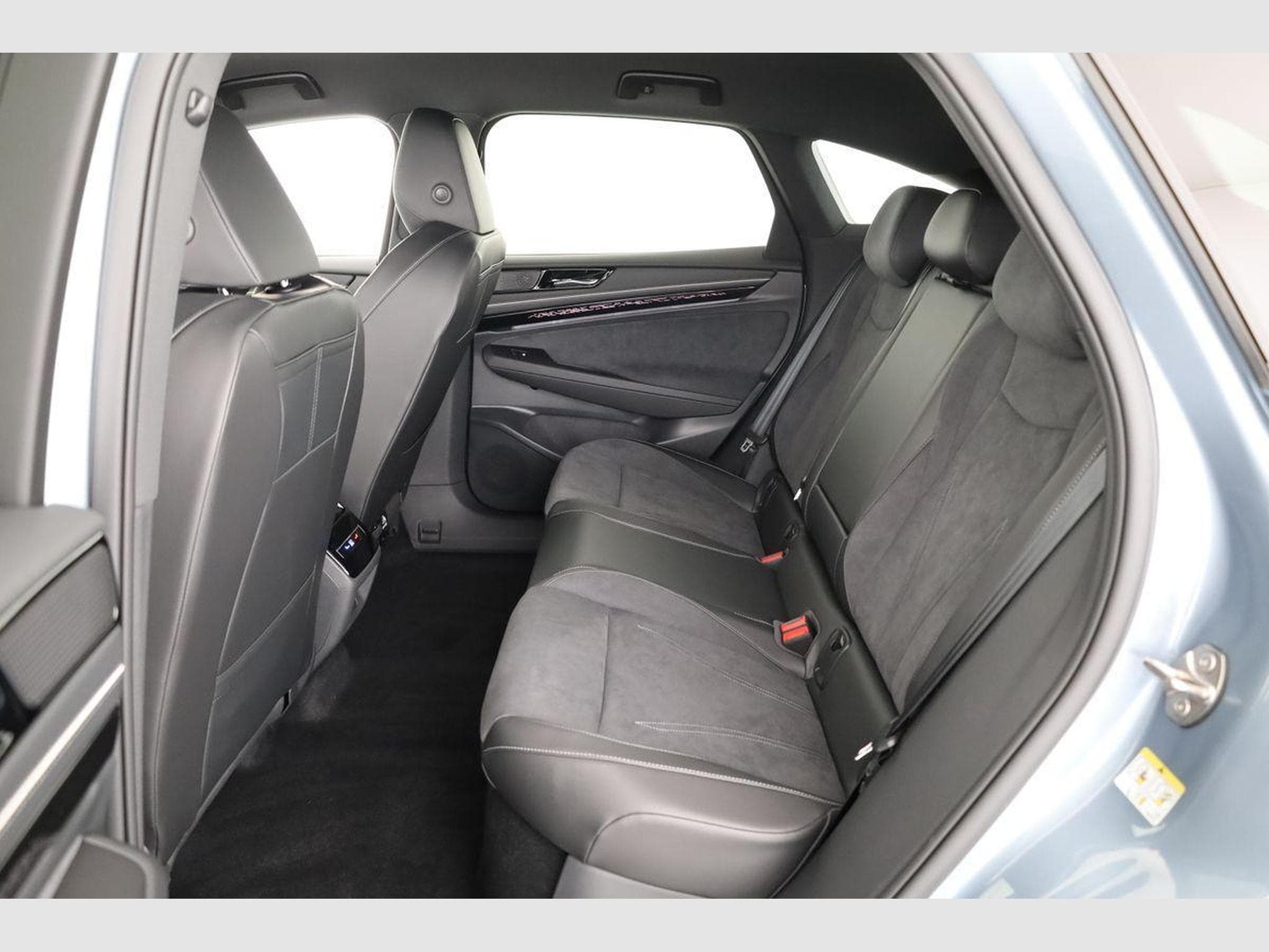 VW ID.7 Pro 210 kW (2026) - Foto 10