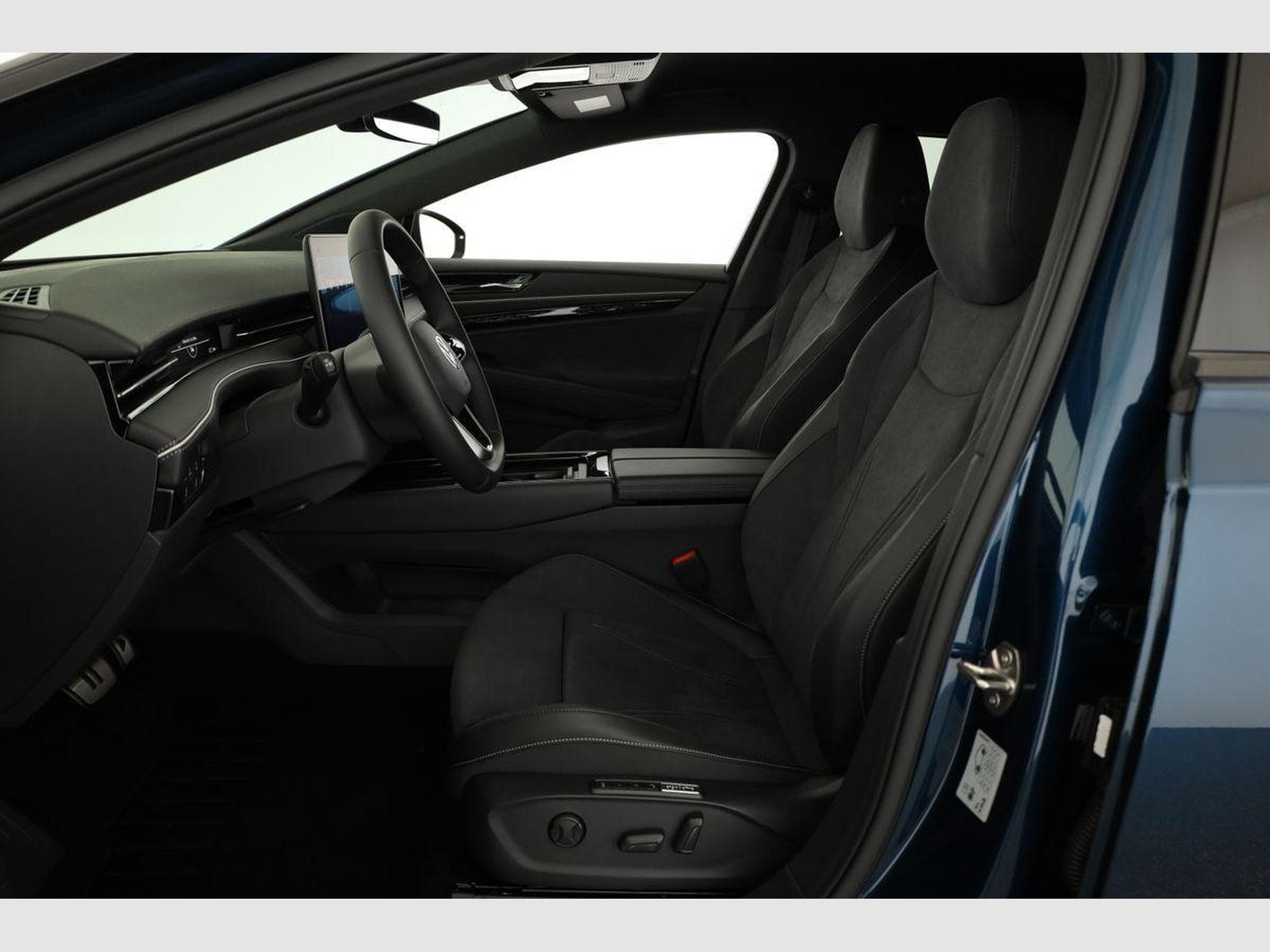 VW ID.7 Pro 210 kW (2026) - Foto 9