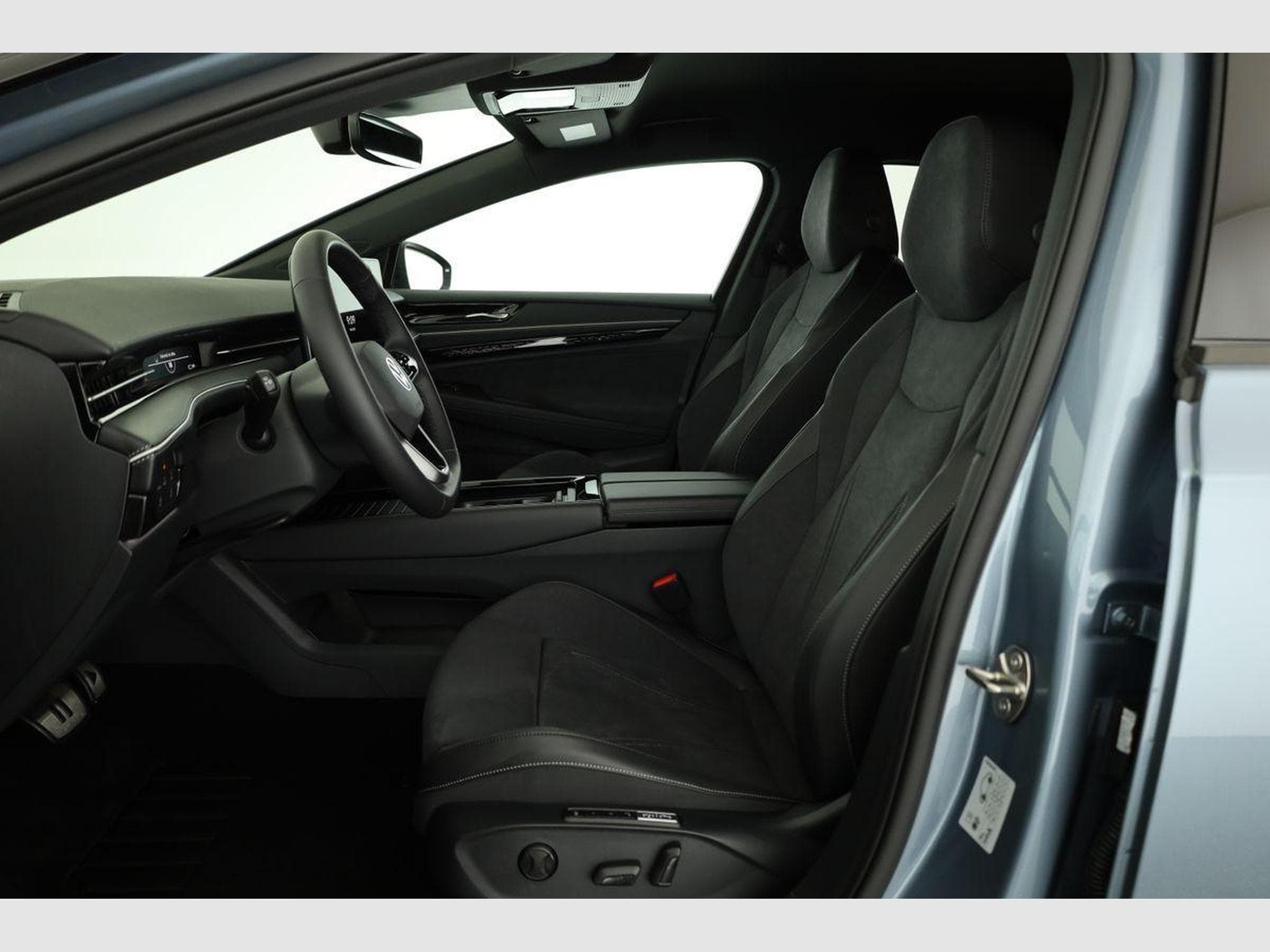 VW ID.7 Pro 210 kW (2026) - Foto 8