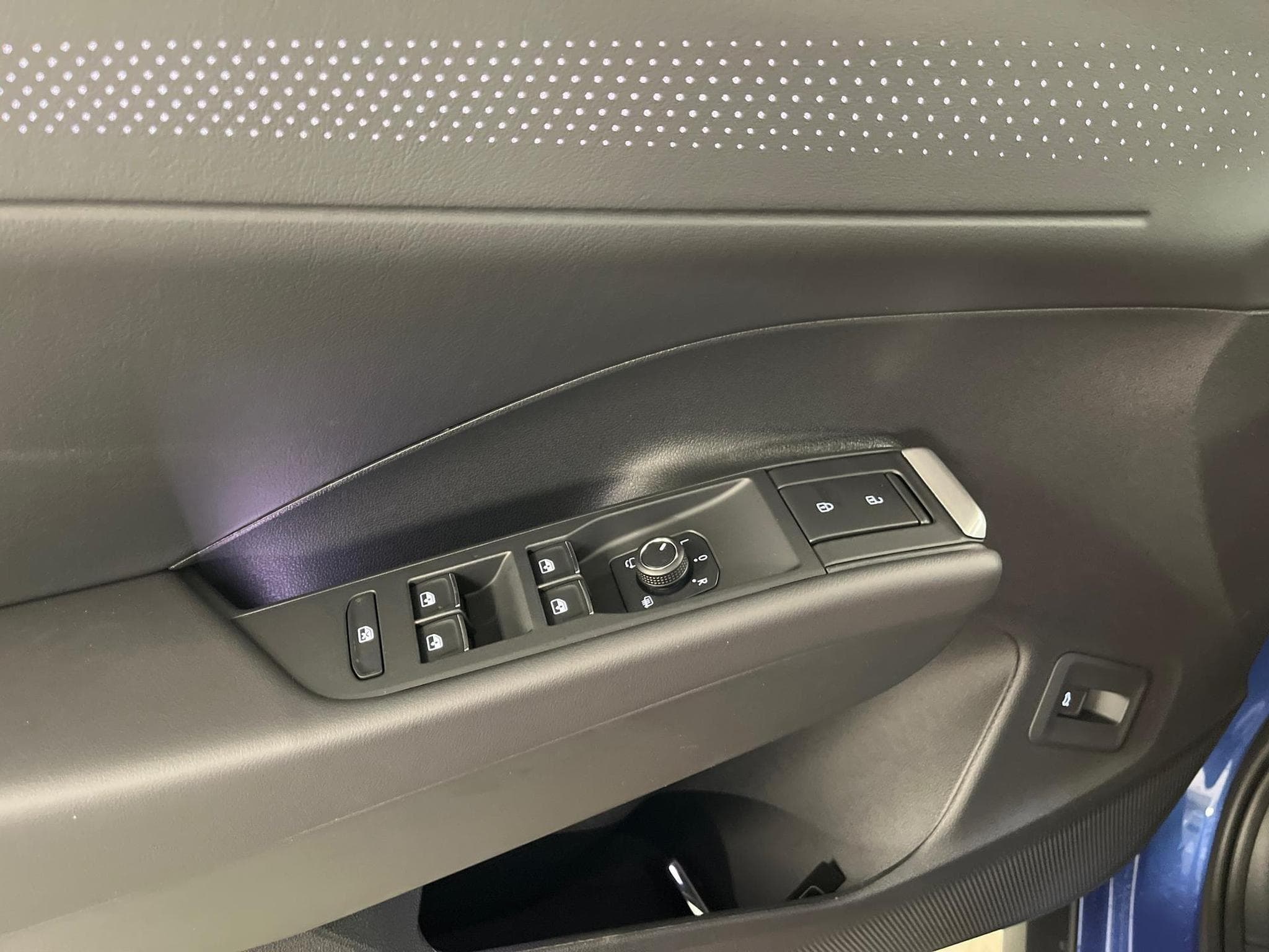 VW T-Roc R-Line (2026) - Foto 18
