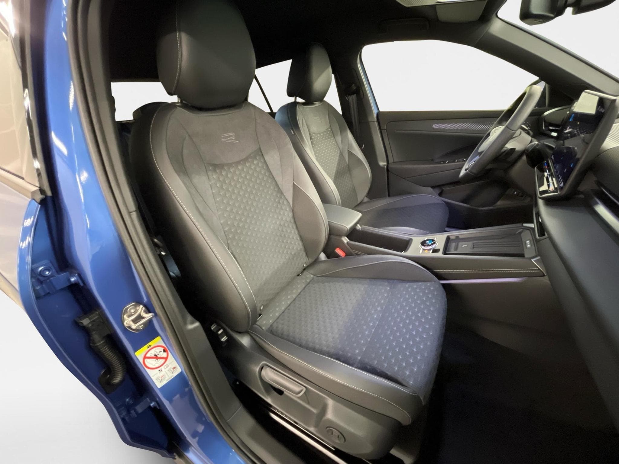 VW T-Roc R-Line (2026) - Foto 19