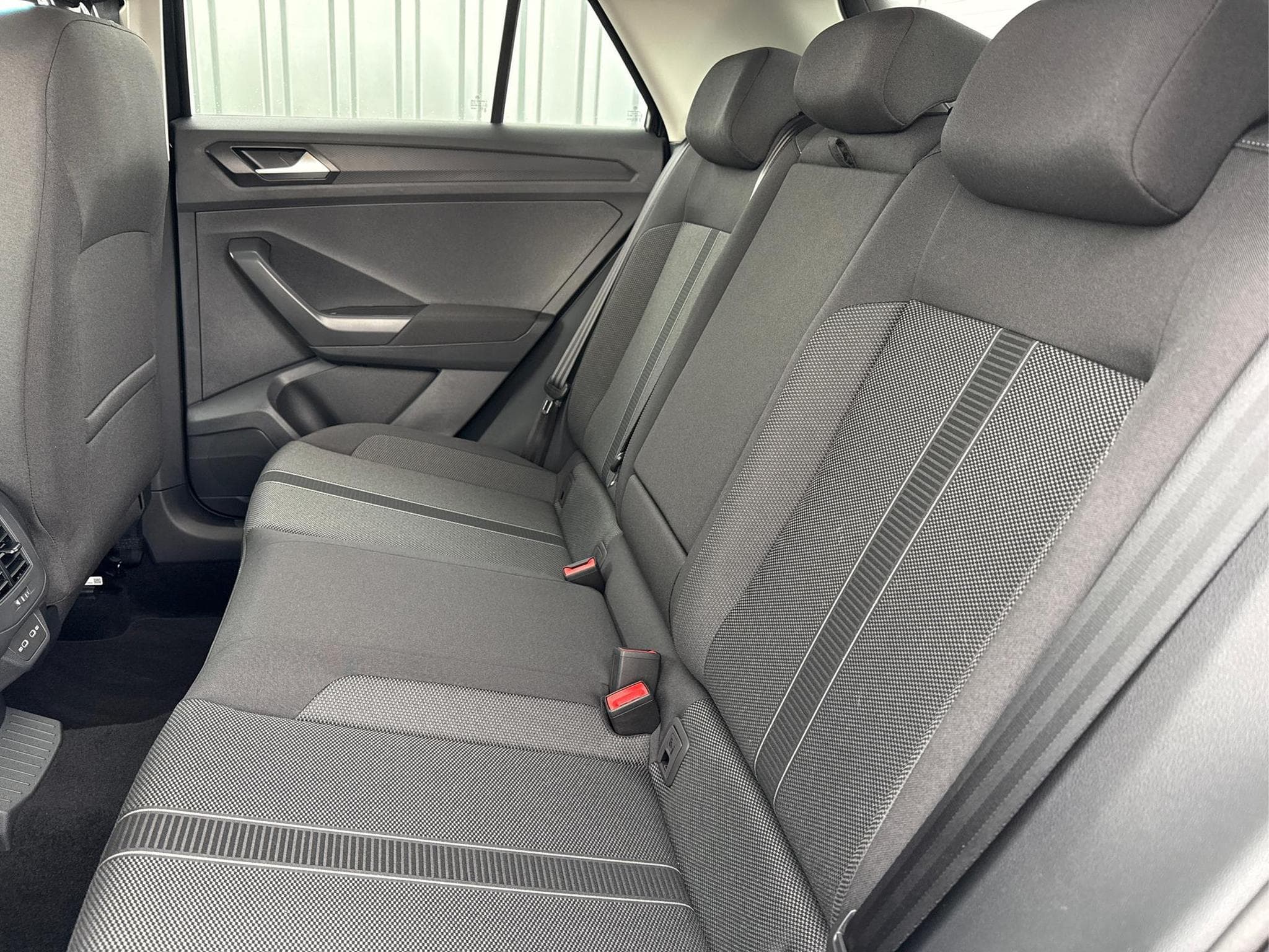 VW T-Roc Style 1,5 TSI (2026) - Foto 9