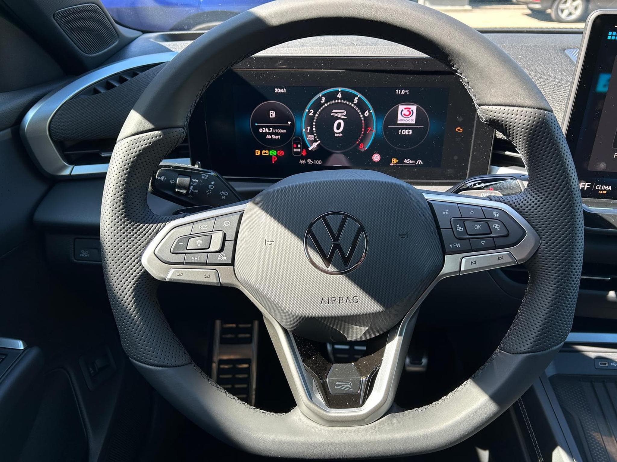 VW T-Roc R-Line (2026) - Foto 10