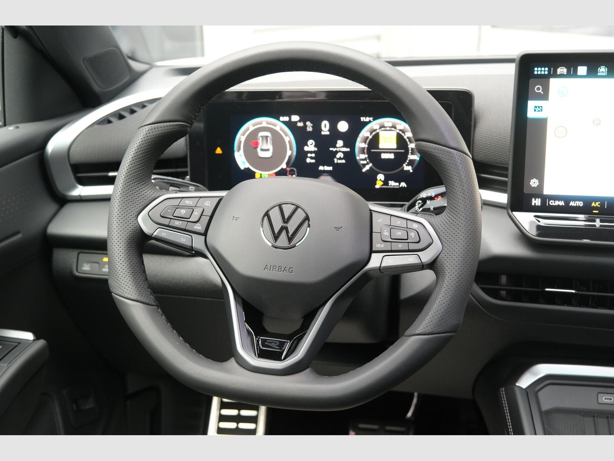 VW T-Roc 1.5 eTSI DSG (2026) - Photo 25
