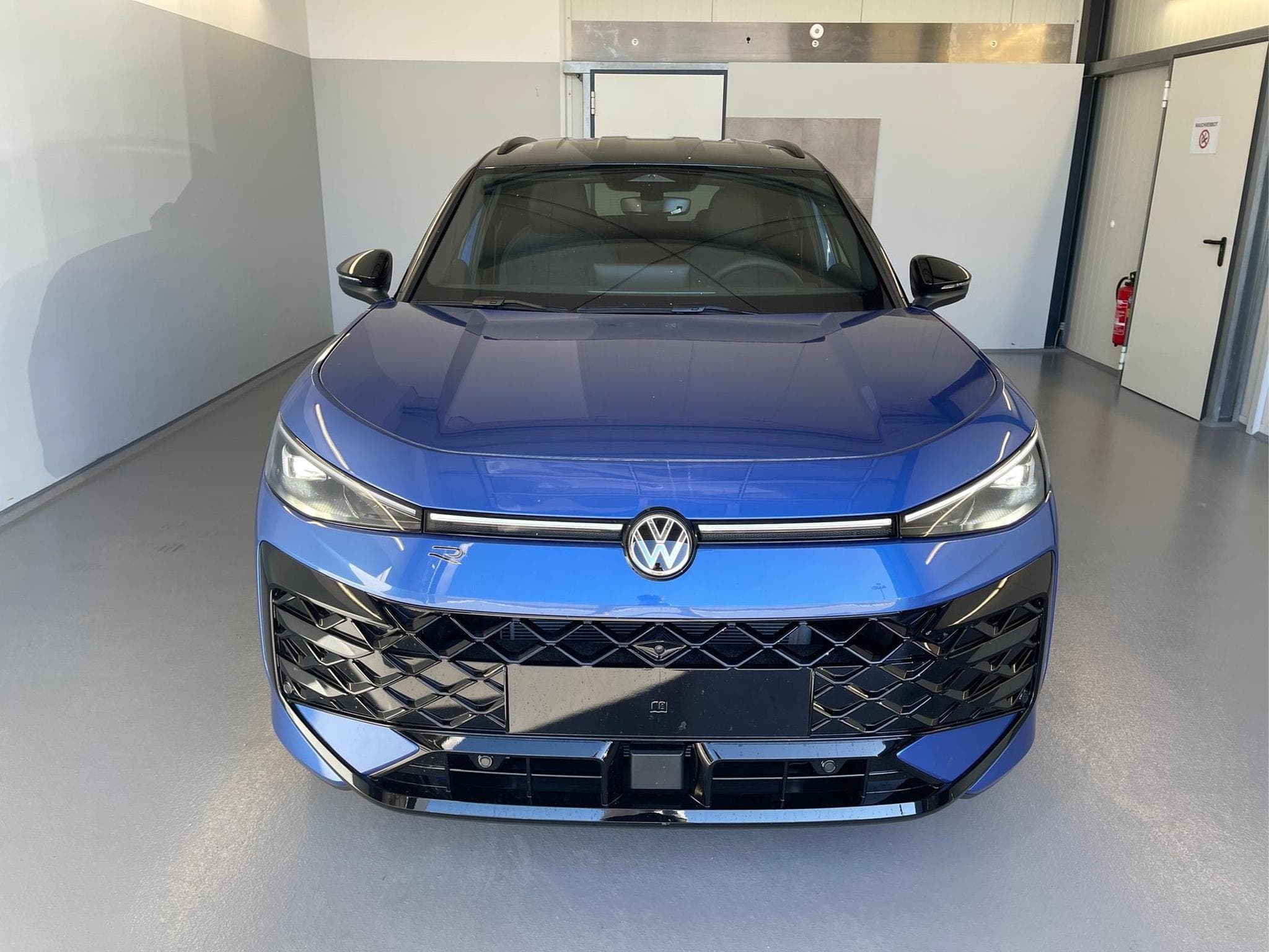 VW T-Roc NEU R-Line (2026) - Photo 2